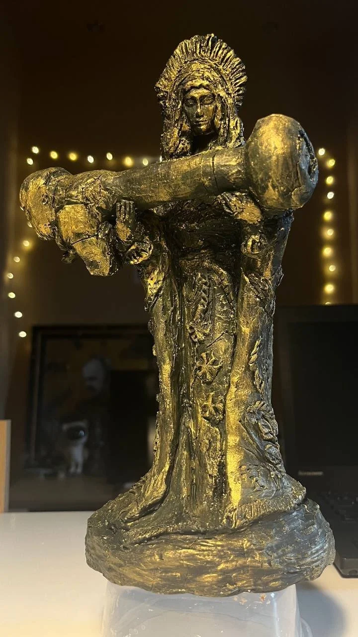 "Mother of Ukraine" 
Unique handmade sculpture of the Mother of Ukraine 
with Javeline. 
Clay, acrylic paints. 
20cm. 2024