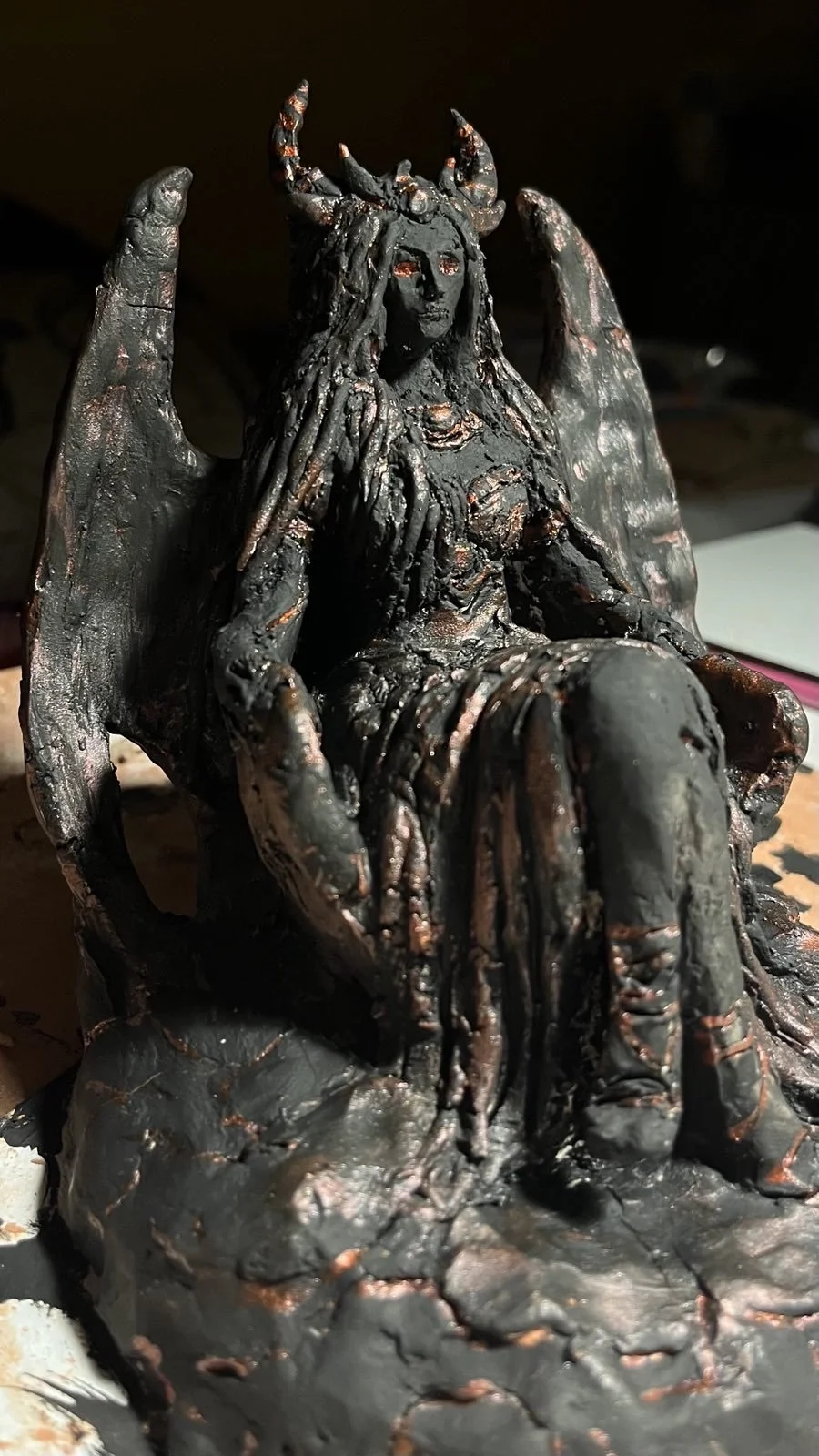 Goddess Lilith
Unique handmade sculpture. 
Clay, acrylic paints. 
15cm.2024