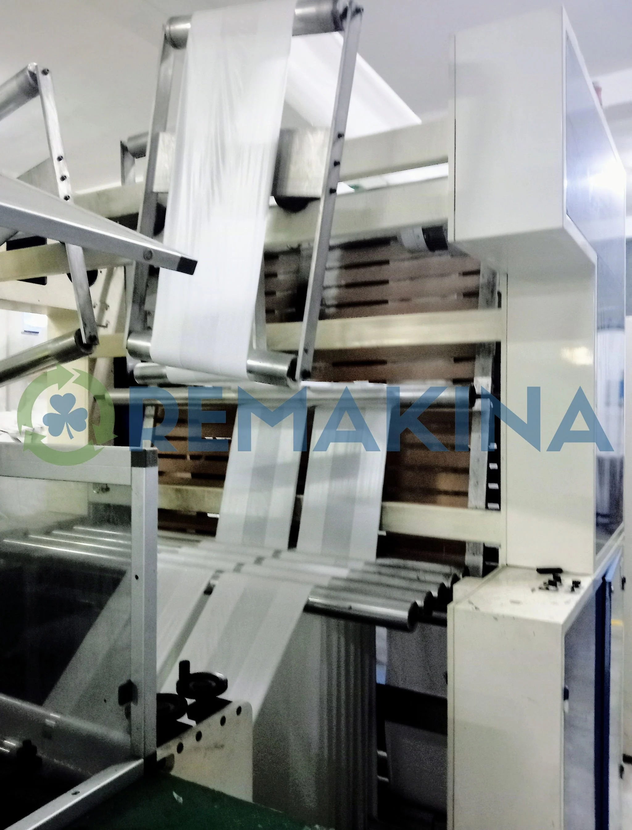 SGS MEMORY PACK 1100 BAG MAKING MACHINE FOR SHOPPER BAGS up to 3 lanes
