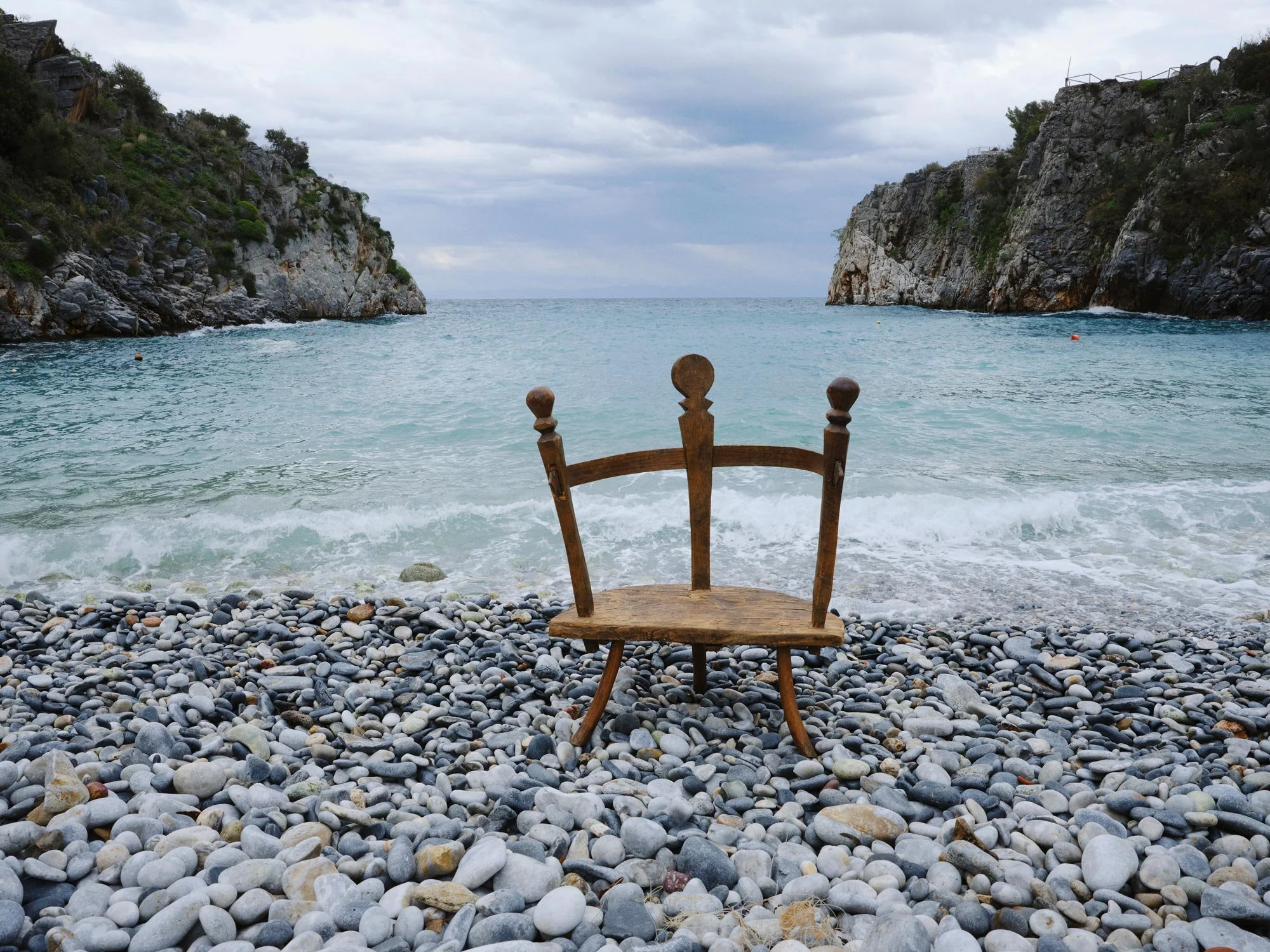 Maison_Racine_Address_The_Invincible_Tower_Chair_Beach_Landscape.jpg
