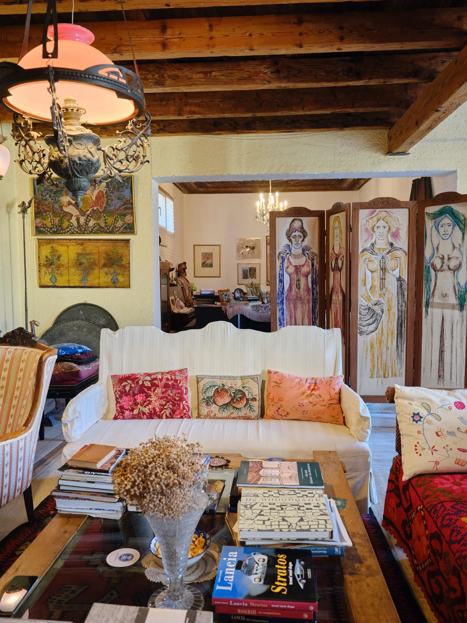 Maison_Racine_Address_The_Invincible_Tower_Interior_Collector.jpg