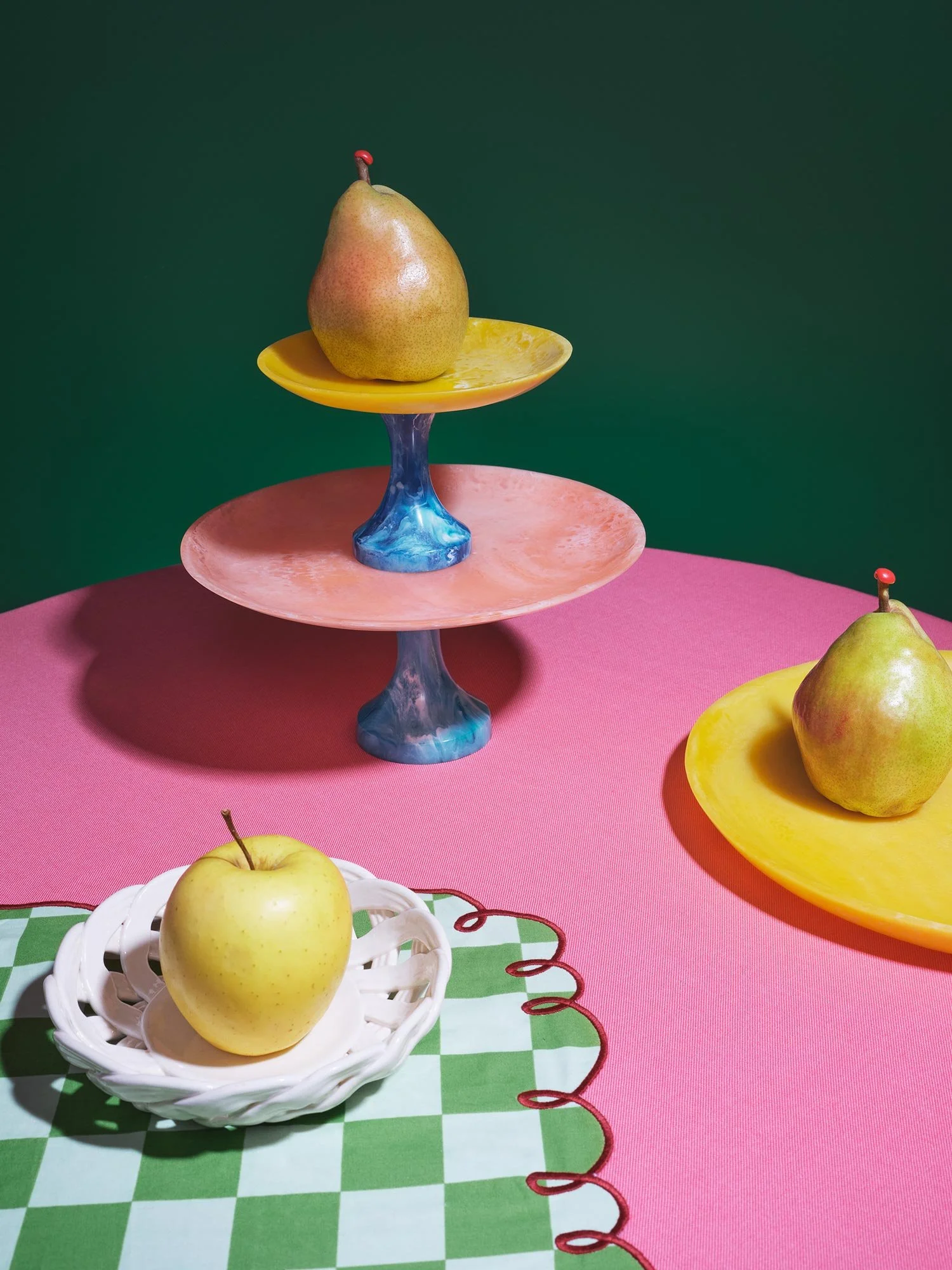 Maison_Racine_Bitossi_Cake_Stand_Pear.jpg