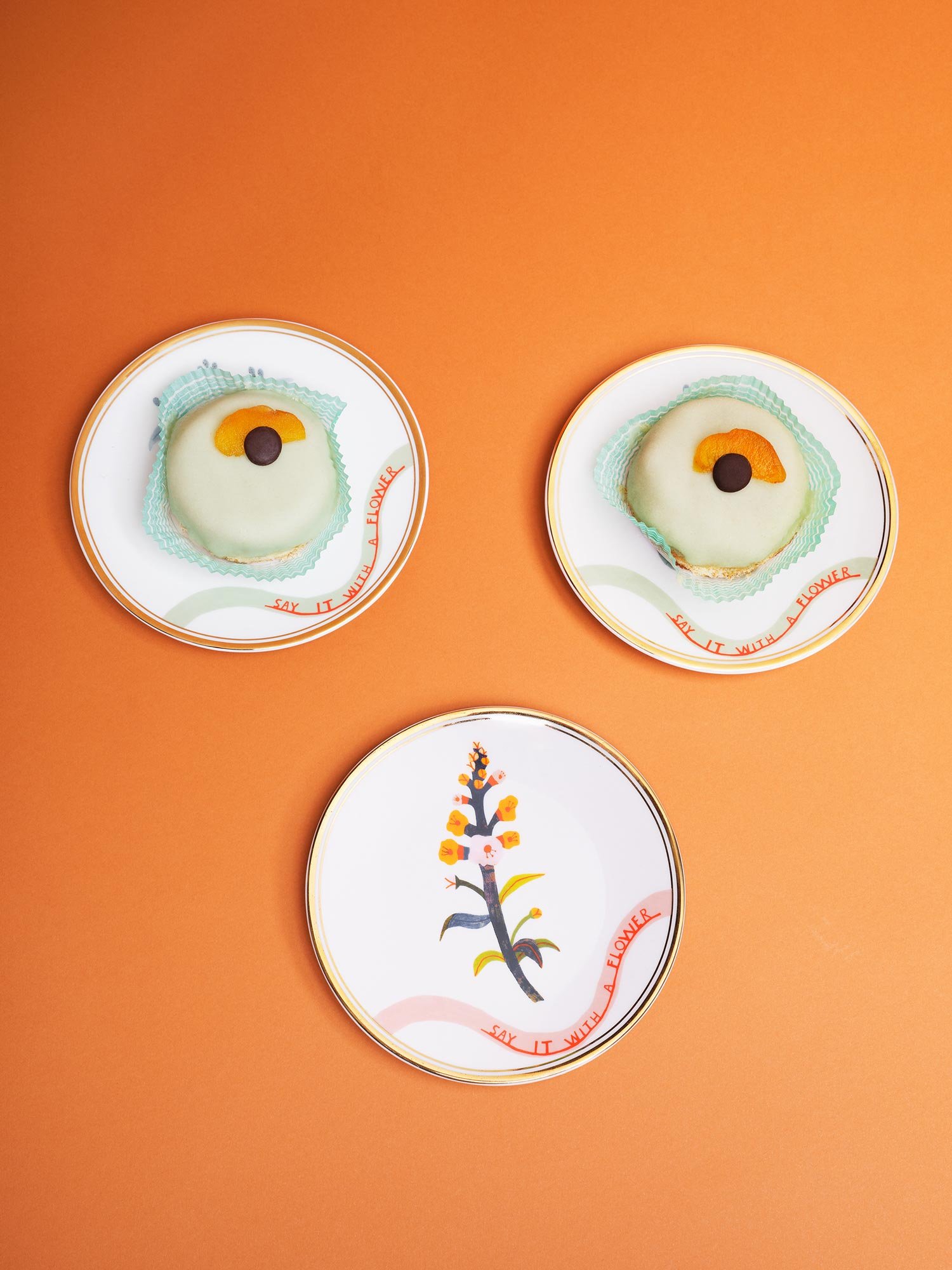 Maison_Racine_Bitossi_Plates_Face_Cake.jpg