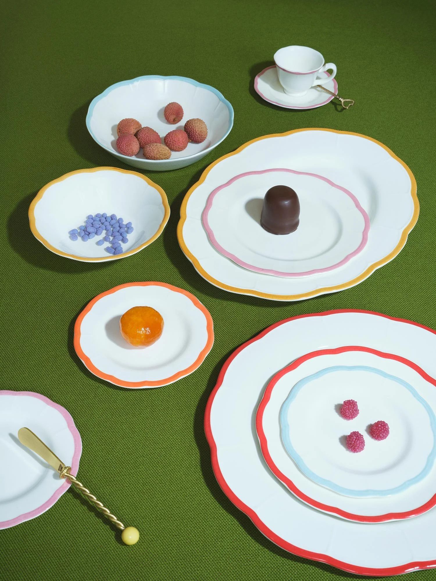 Maison_Racine_Bitossi_Scallops_Plates.jpg