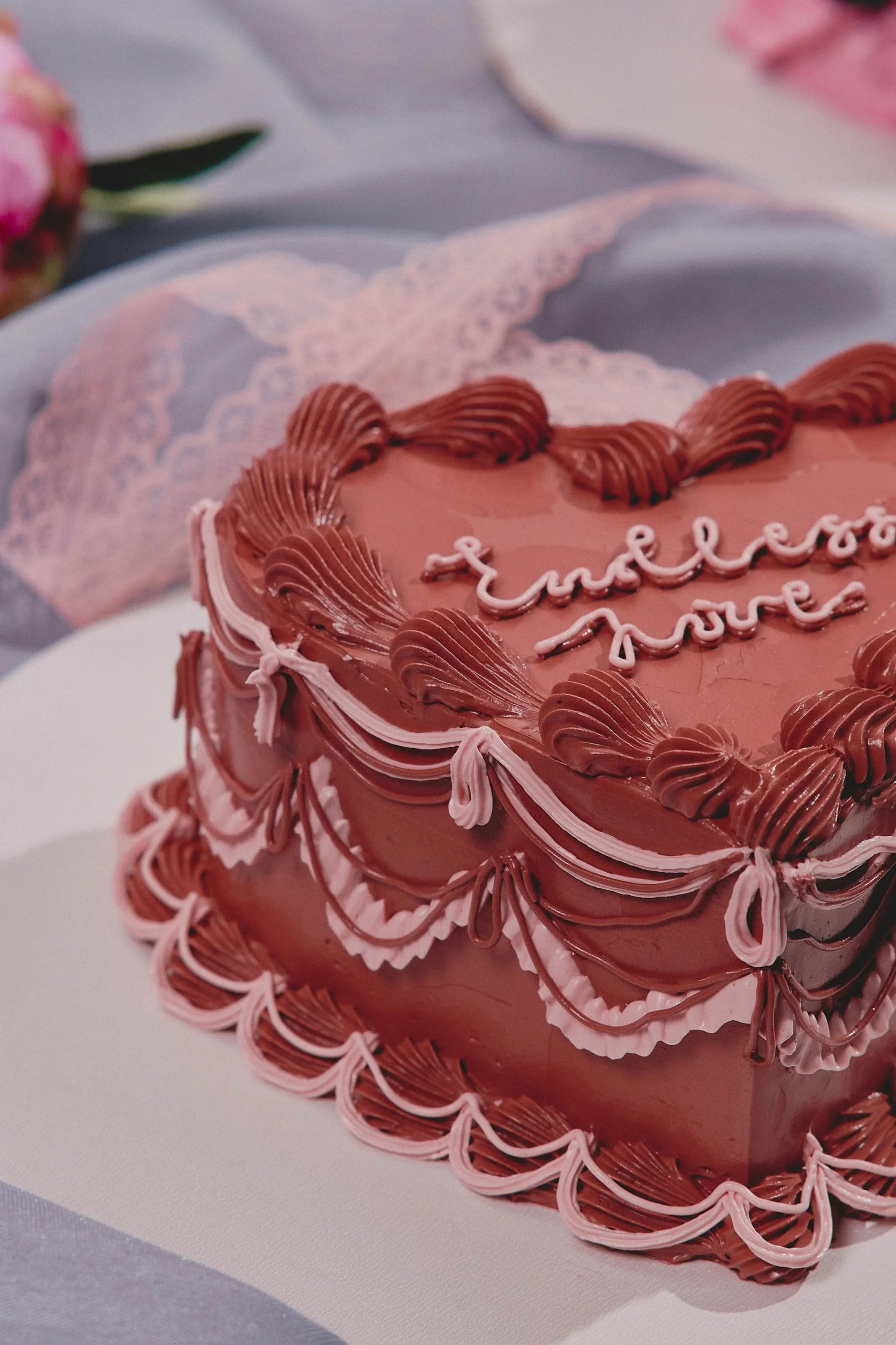 Design 2: Dark Heart-Shaped Cake With Lettering