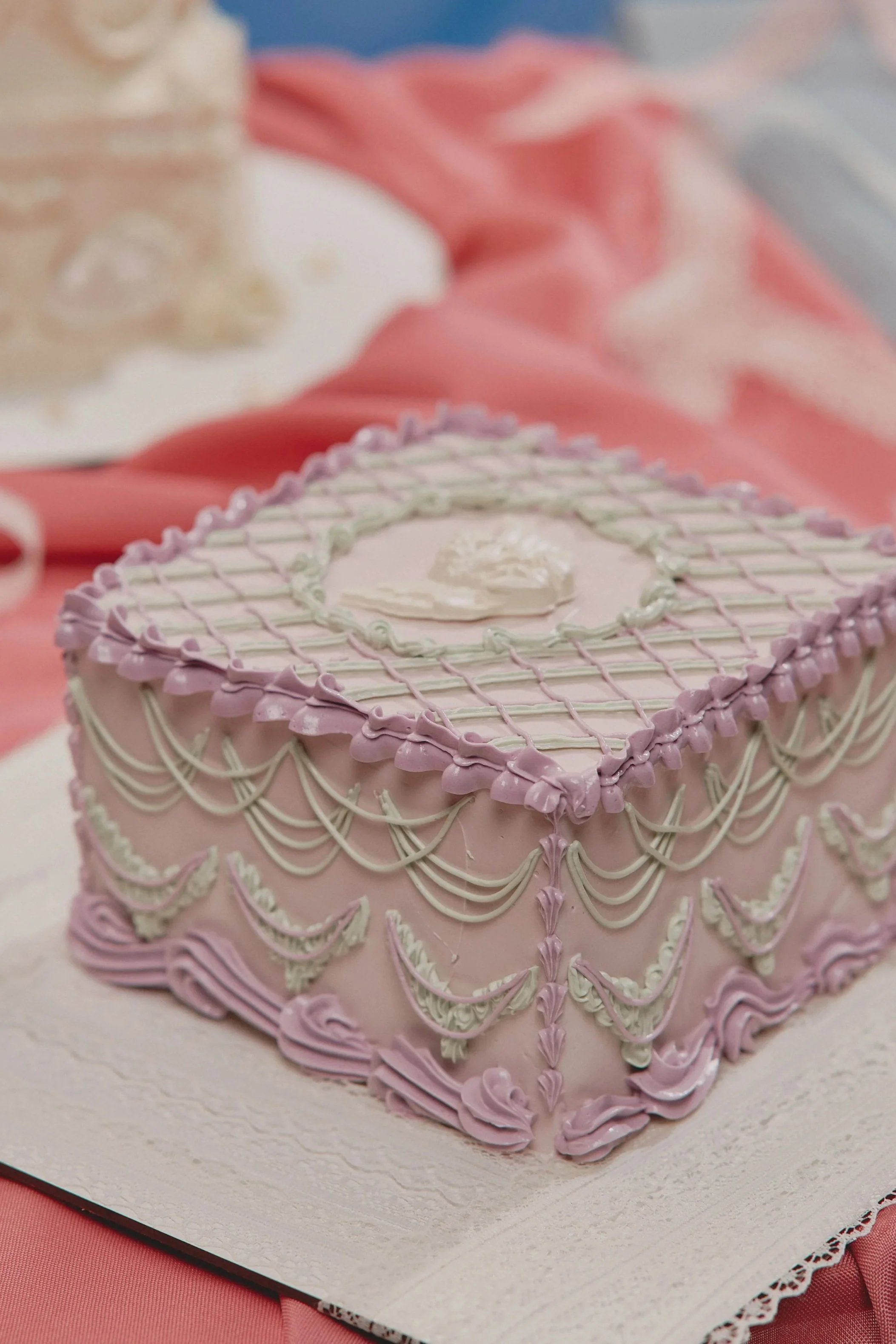 Design 4: Baroque Square Cake
