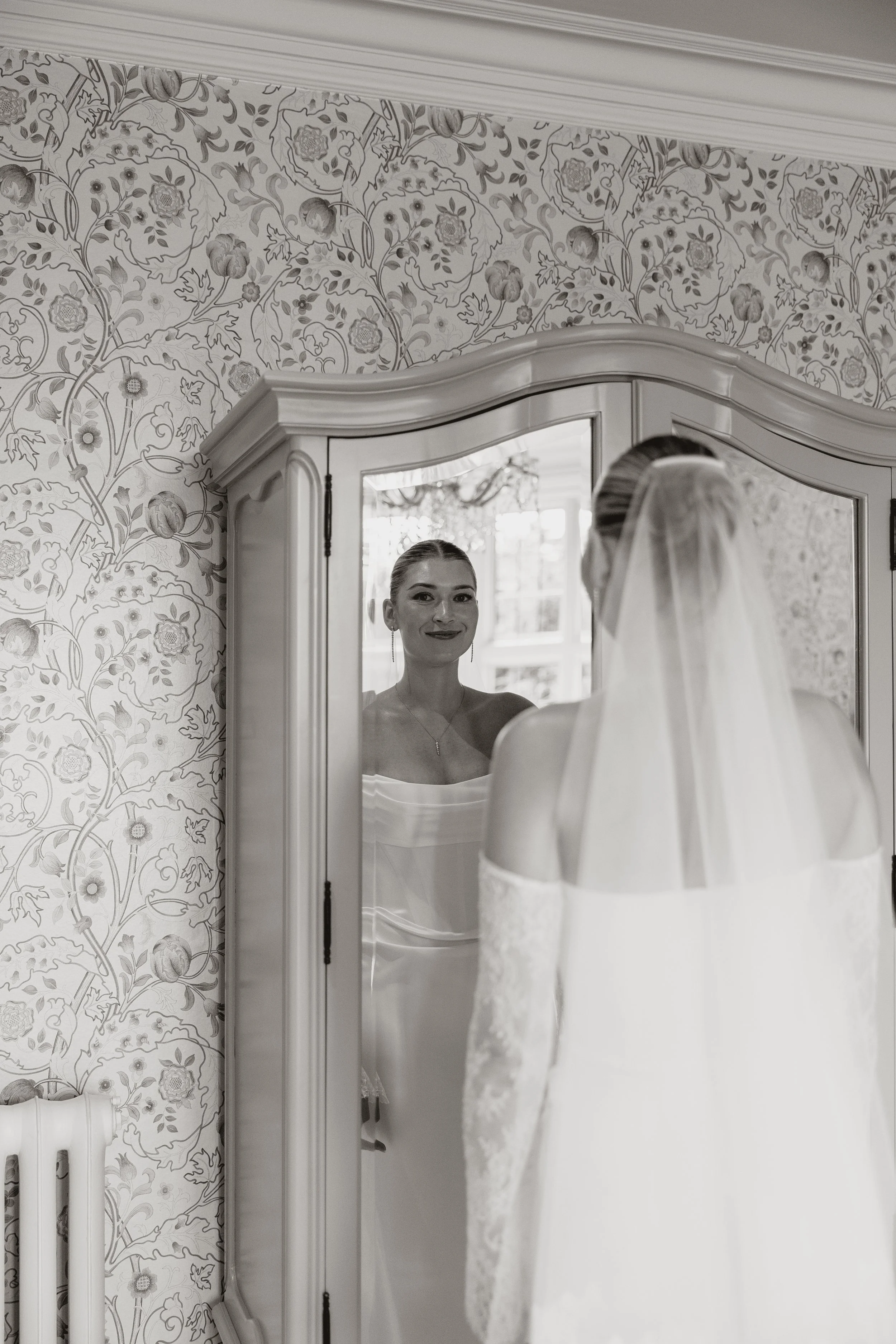 BaddowParkWedding-015.jpg