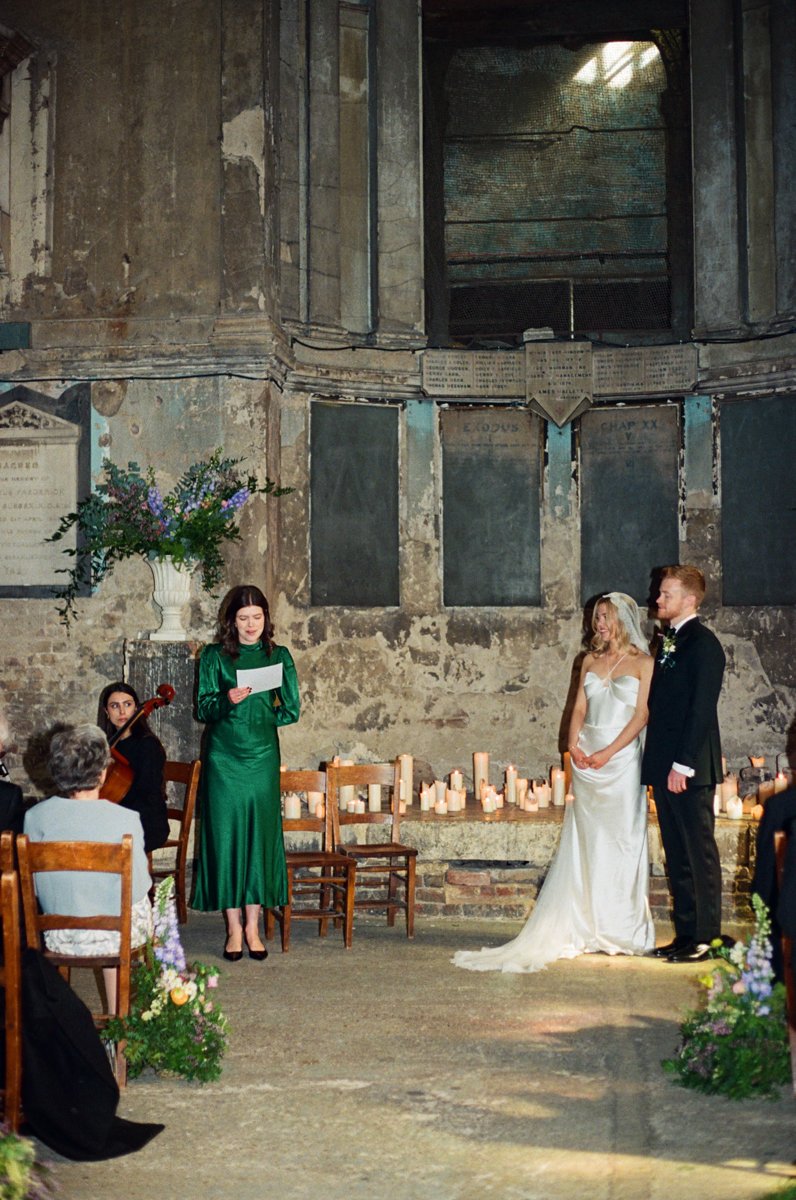 LondonWeddingPhotographerAsylumChapel-023.jpg