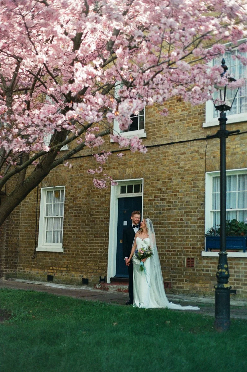 LondonWeddingPhotographerAsylumChapel-057.jpg