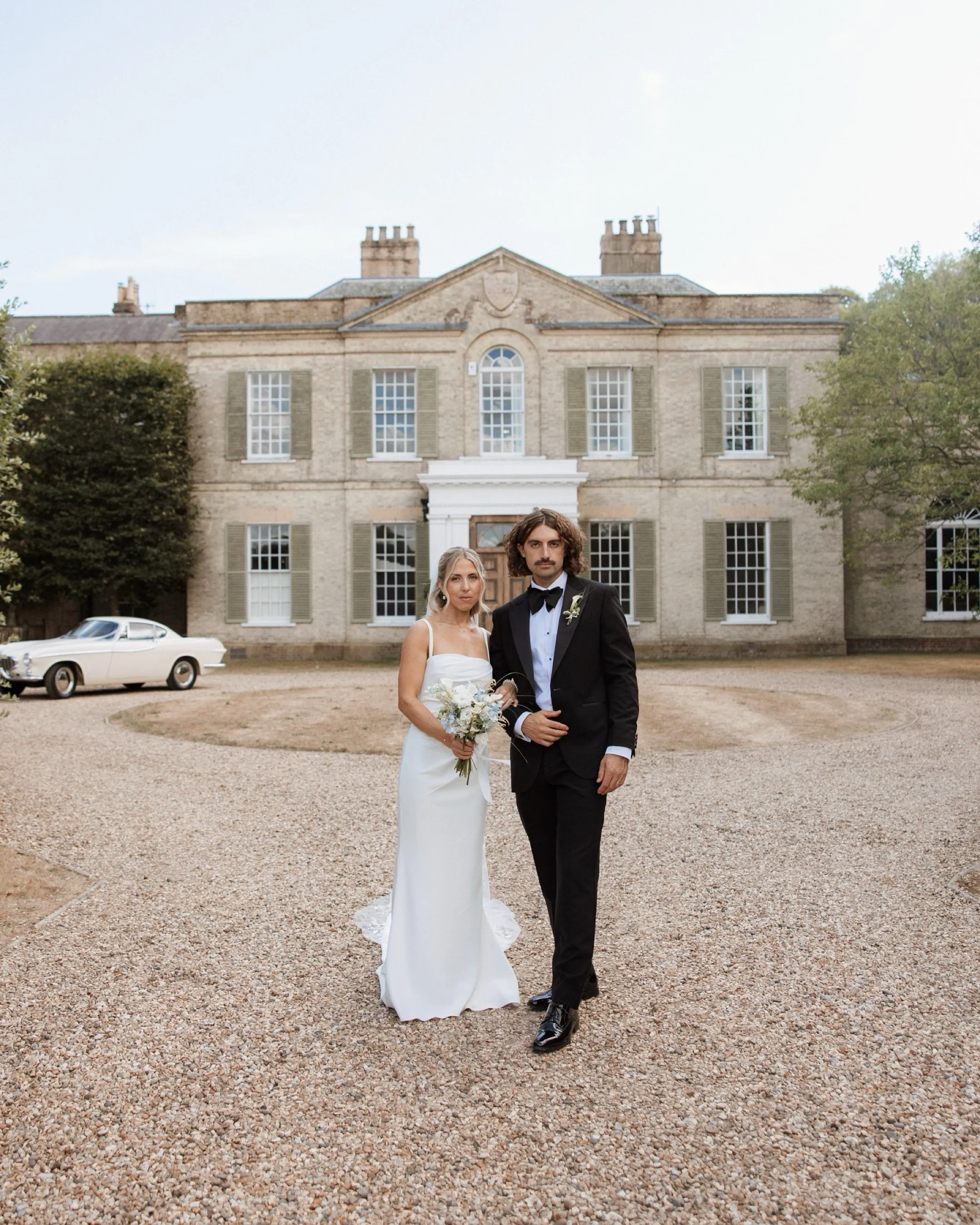 Andrew &amp; Sophie

Fun vibes from start to finish, such an incredible wedding to capture and be a part of 🥰 

photo: @evebaberphotography
video: @weddingfilmeruk
venue: @findon_place
florist: @wildbotanicalsfloraldesign
makeup: @charlottehairandma