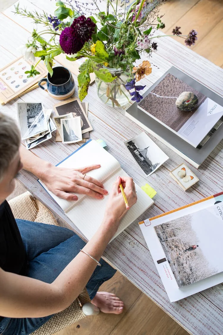 Tracy Calder - Writer, Photographer & Interviewer, Storytelling for Creatives