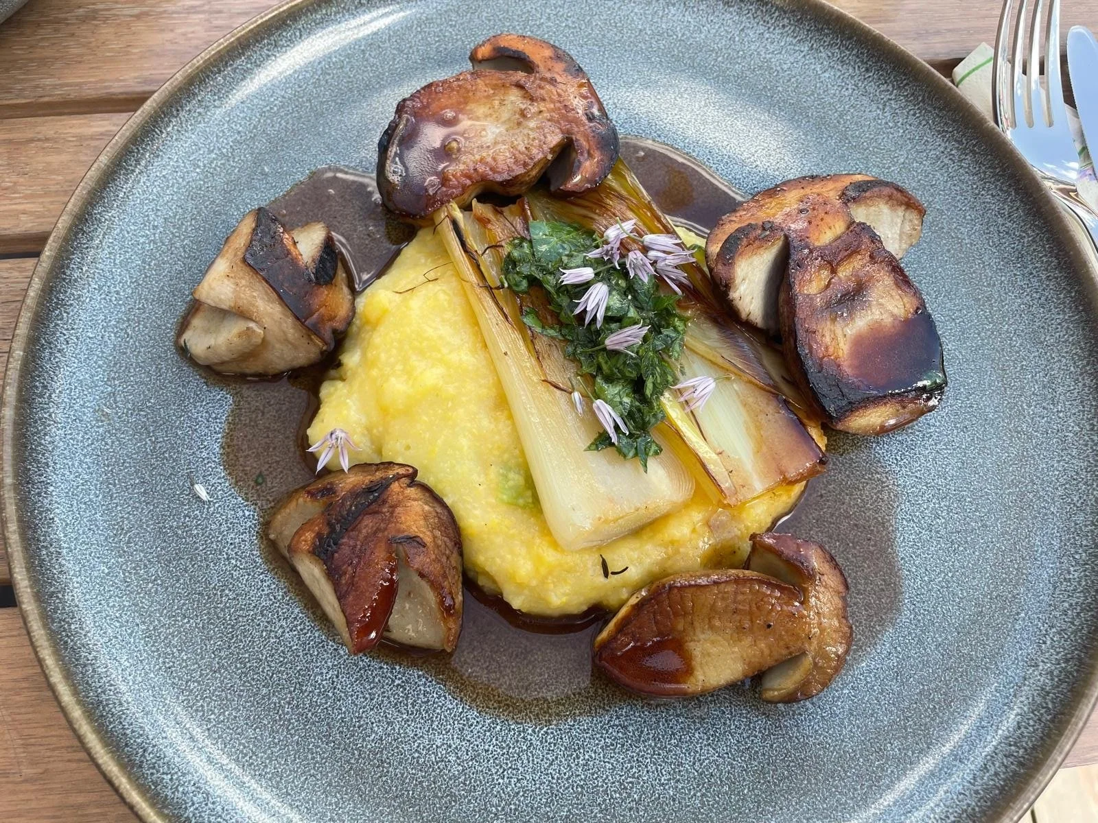 Steinpilze I Lauch I Polenta I Sherryjus I Gremolata