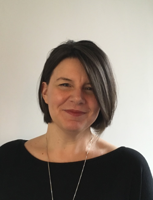 Headshot of Liz Robinson