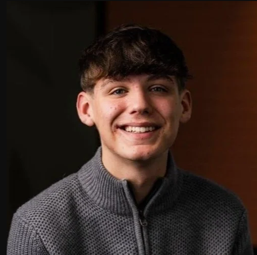 Headshot of YSG member Jonathan