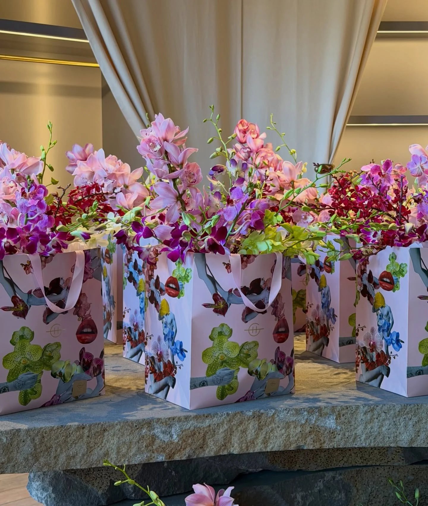 @glasshousefragrances limited-edition collection Radiance in Bloom is a modern floral fantasy - so we leaned all the way in with this mailer.

Mother&rsquo;s Day is sooner than you think 👀