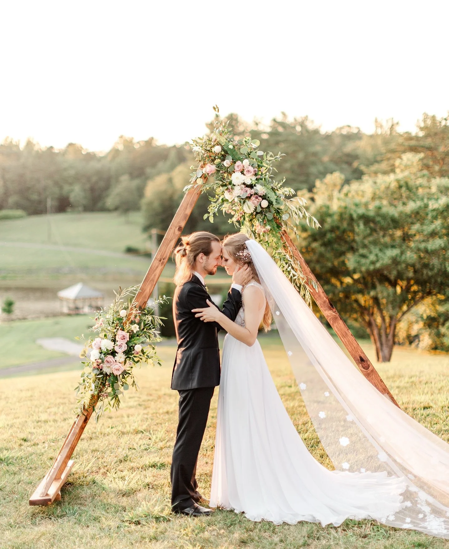 Reminiscing on all of the beautiful weddings I&rsquo;ve been blessed to be a part of! 2025 here we come!