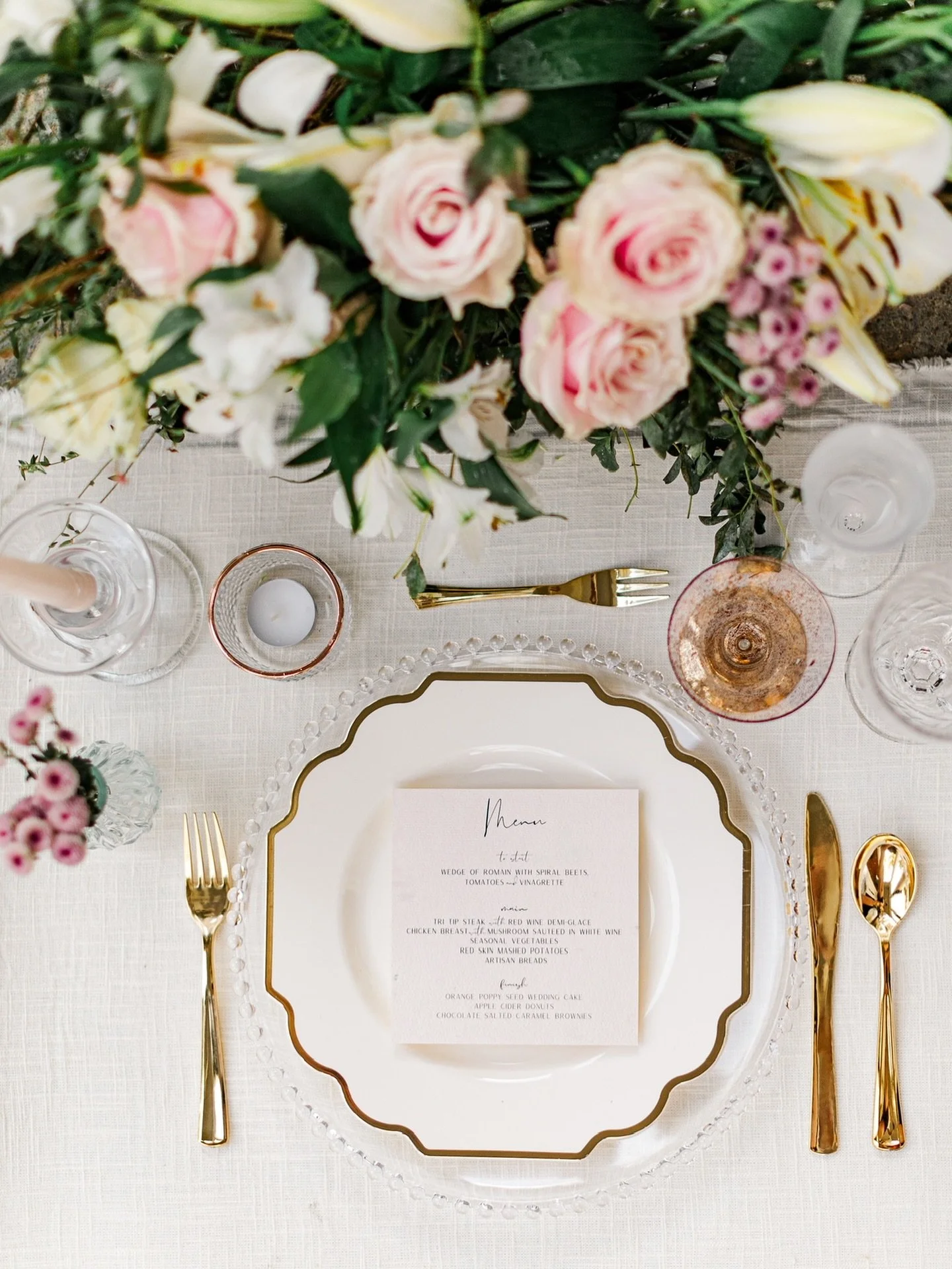 Part of why I love shooting weddings is because of beautiful details like this! Just stunning!

#gettingmarried #virginiaisforlovers #weddingphotographer #weddingphotography #lynchburgva #lynchburgphotographer #lynchburgweddings #lynchburgva #smithmo