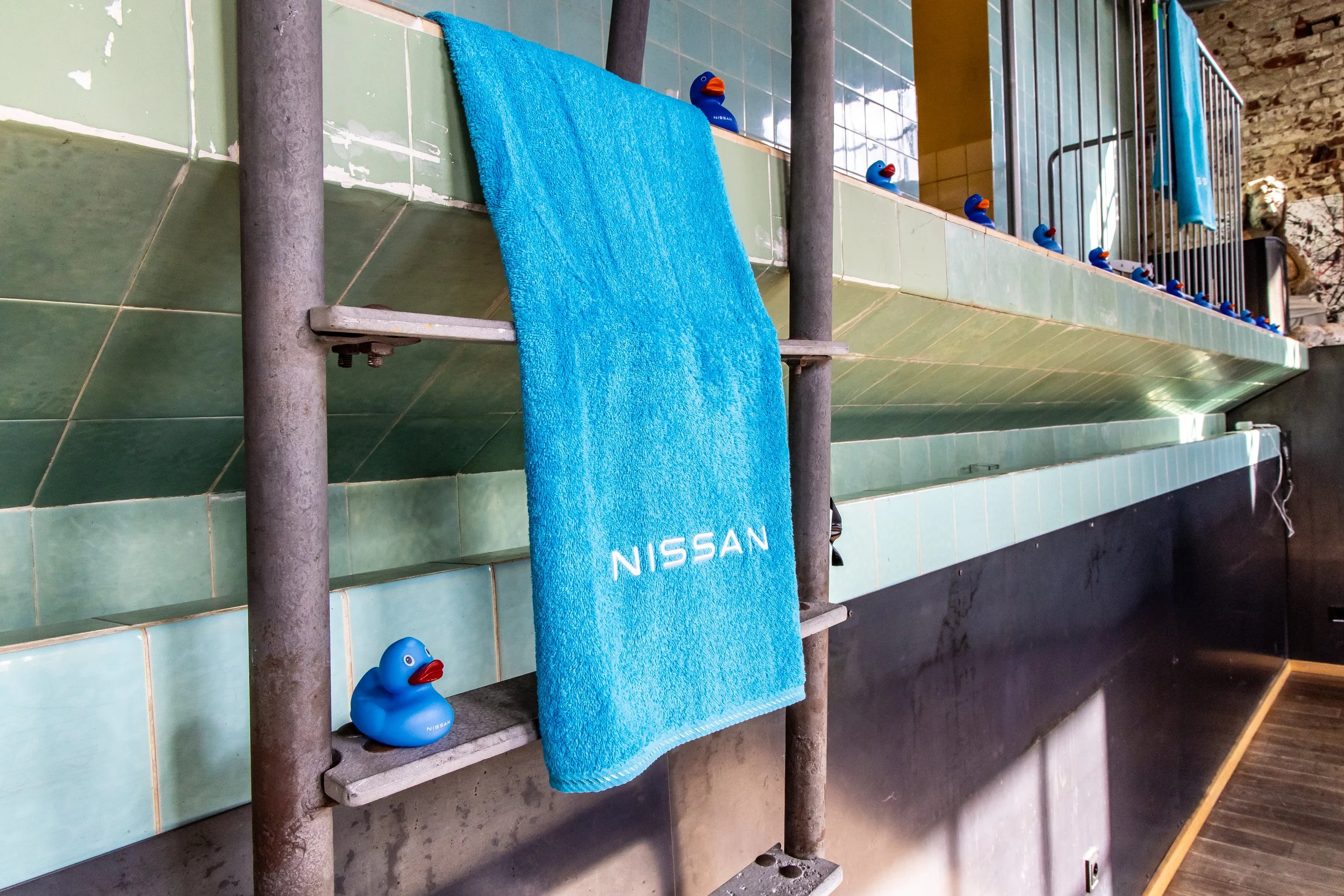 Nissan_Line-Up_Event_Tag_2_011.jpg