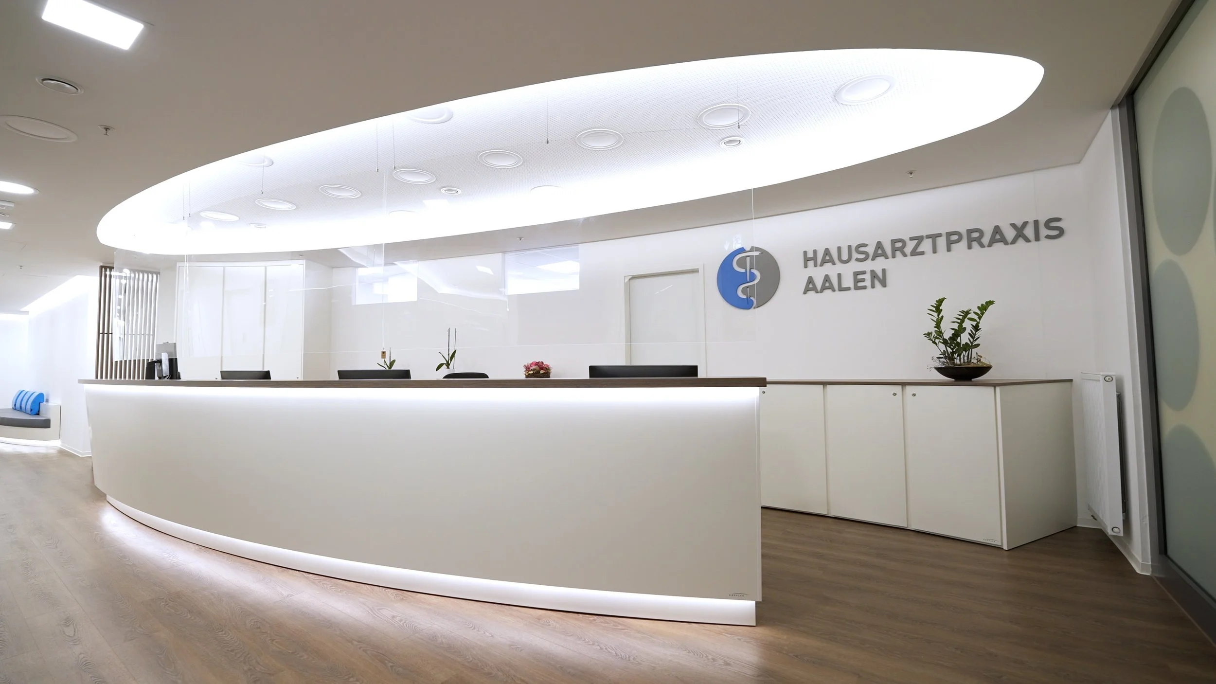 london reception desk