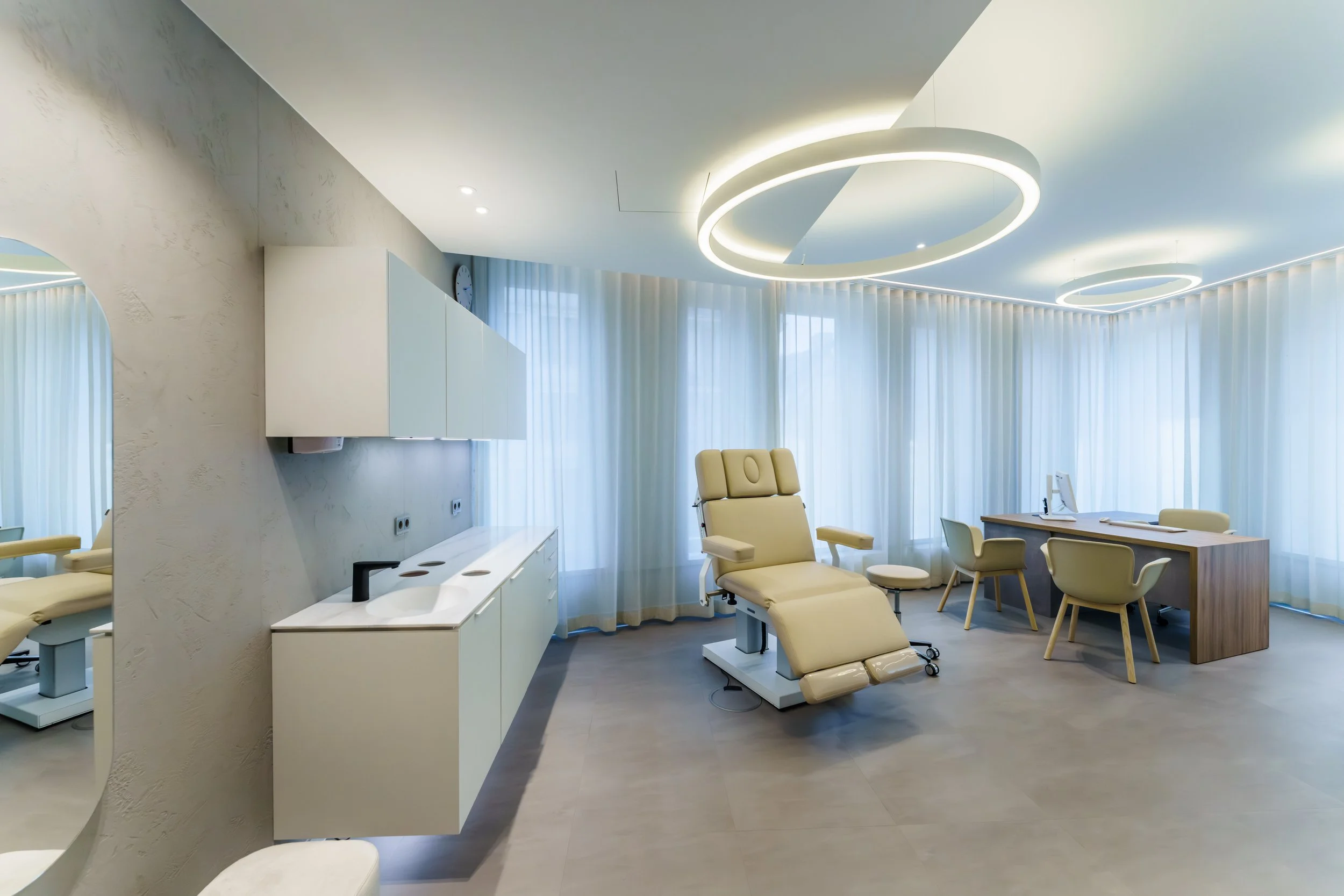 Wellness-focused medical clinic in Berlin designed around patient comfort and operational efficiency
