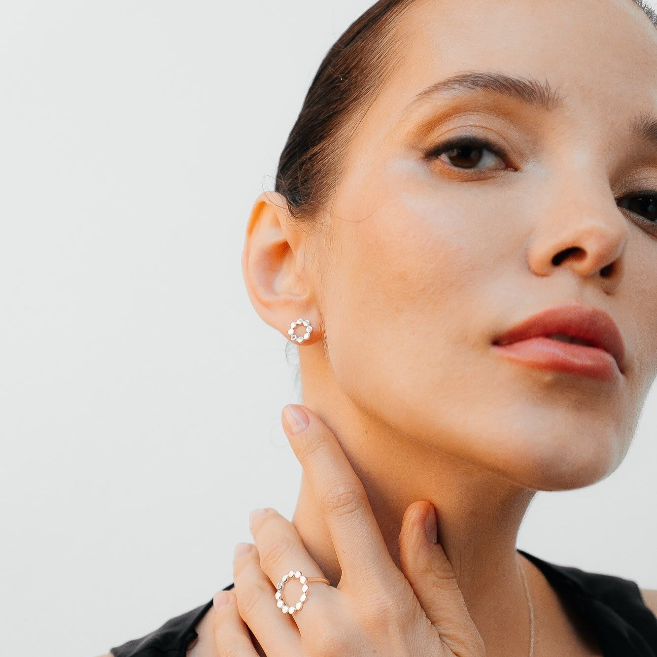 Circles+Sterling+Silver+Stud+Earrings+-+Lustre+%26+Love+Jewellery+%283%29.jpg