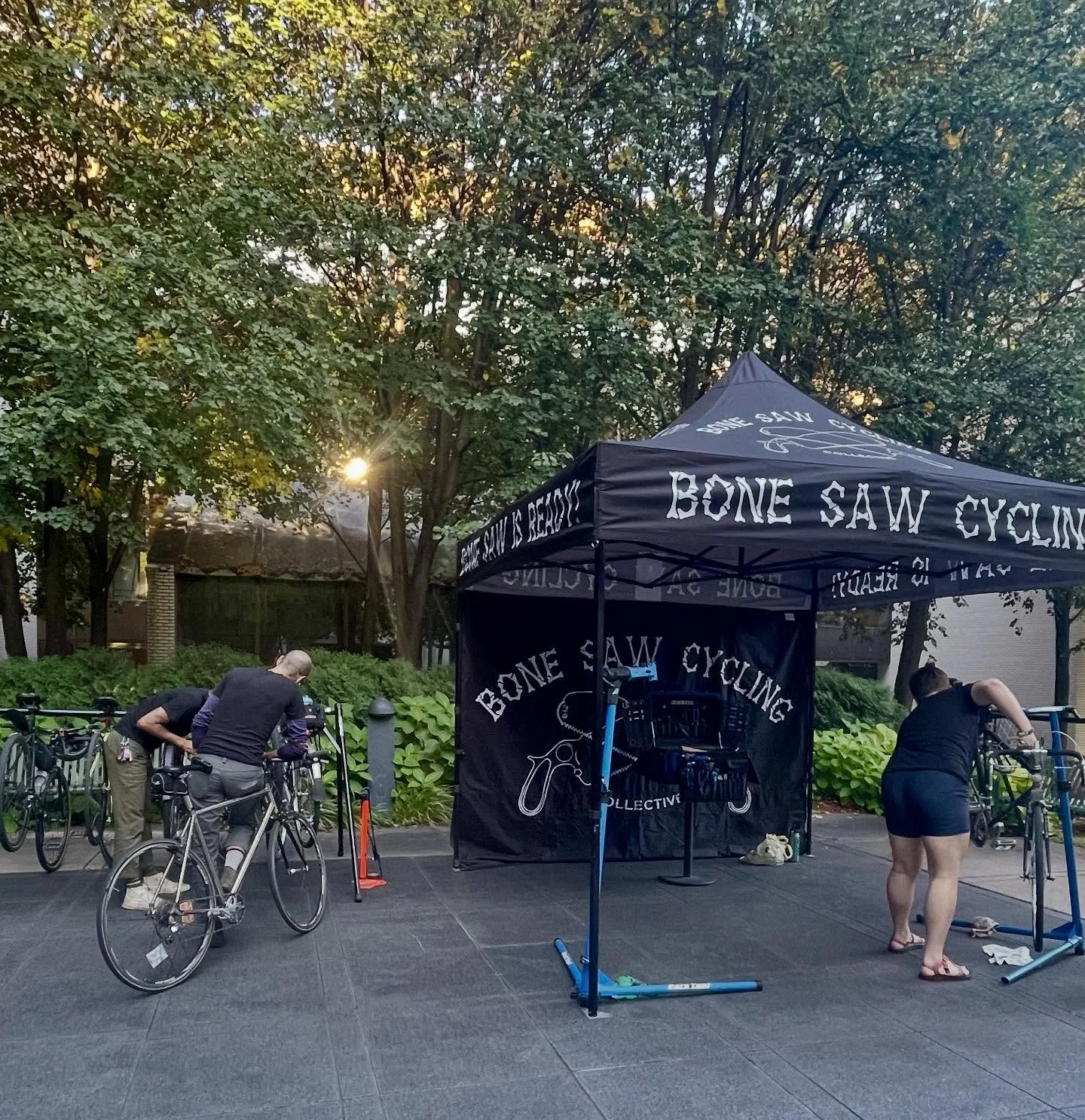Big thanks to @artsmia for inviting us to join in on their annual Bike Night party! 
Bone Saw mechanics were on hand to offer bike safety checks to any attendees who were interested. We saw some buds and met a bunch of new folks as well! 
Be sure t
