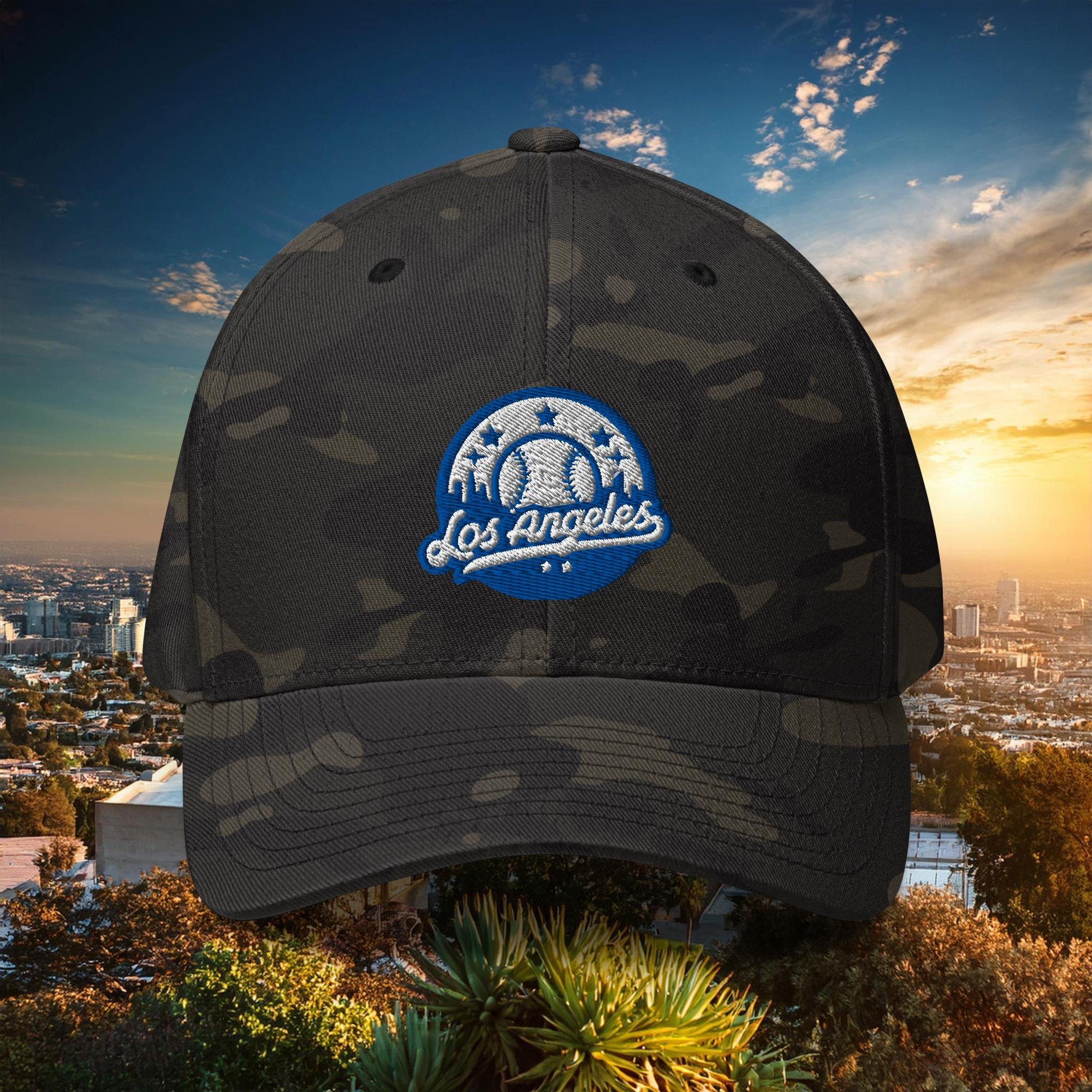 closed-back-structured-cap-multicam-black-front-67b8c62da7bd0.jpg