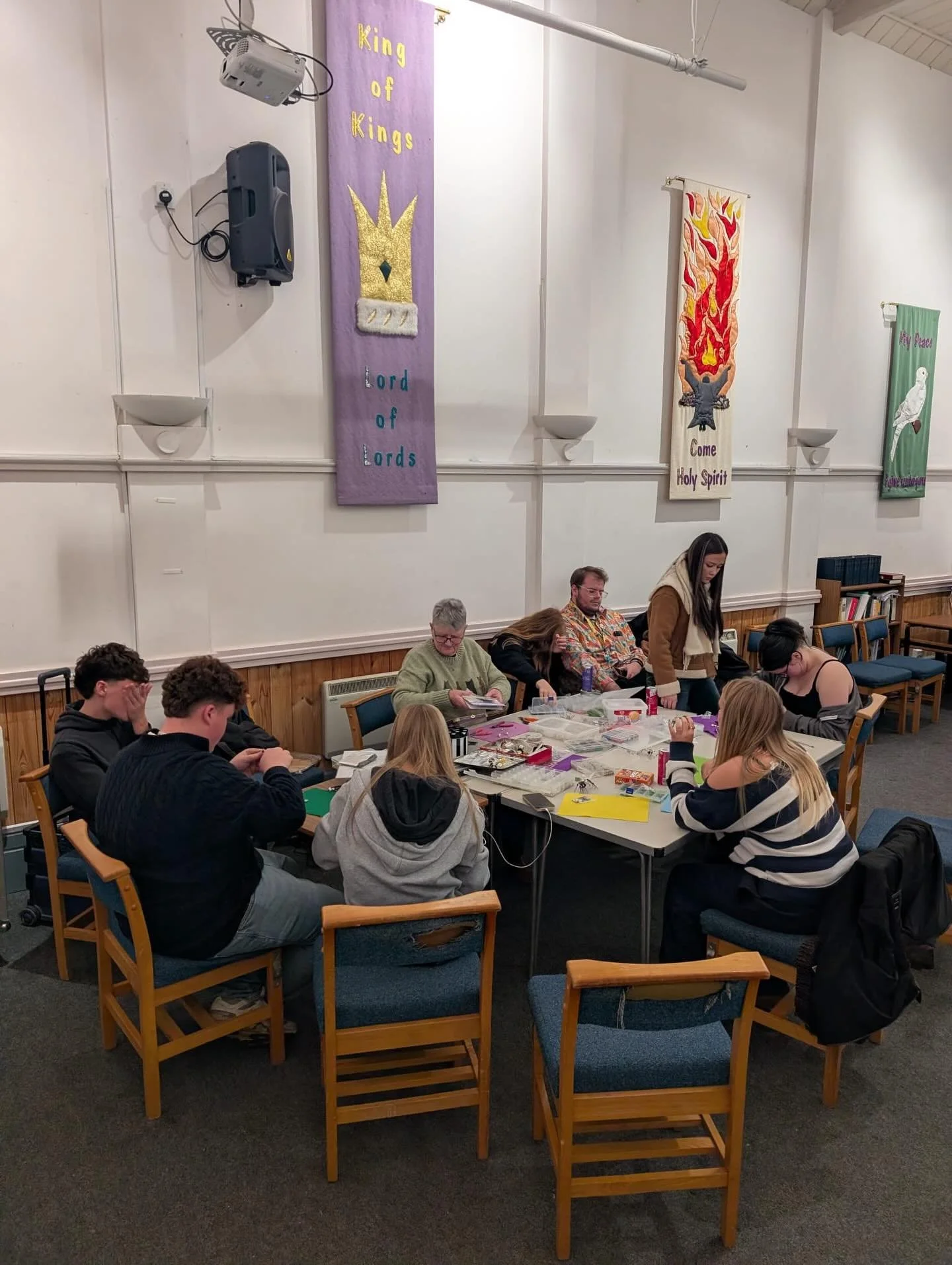 🌟 What a Week at CYP 💛

From homemade decorations and earrings at SPARC Club (huge thank you to Logan and his mum for leading a brilliant creative session), to an exciting Empowerment Roadshow trip to Worcester City Football Club with two of our yo