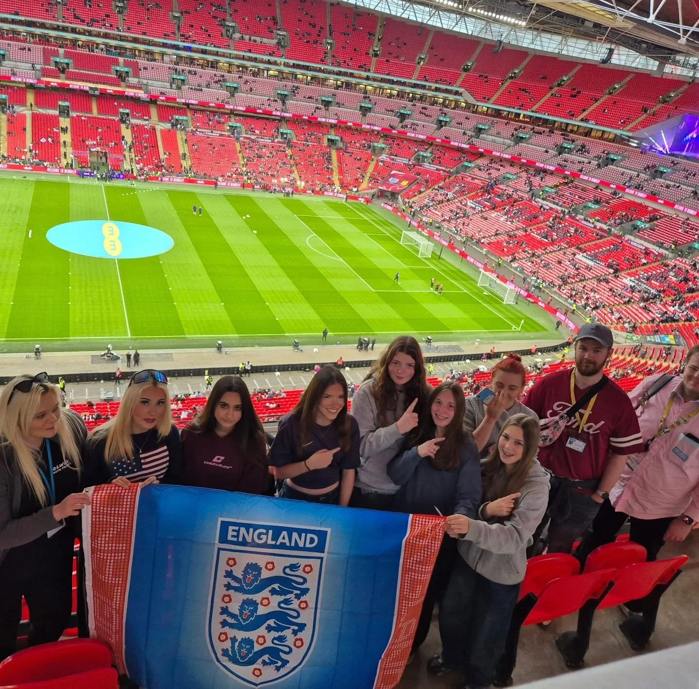 Wembley Stadium 🏟️ England 🏴󠁧󠁢󠁥󠁮󠁧󠁿 vs Spain 🇪🇸 Empowerment Roadshow🎯

What an unforgettable day! A huge thank you to our friends at Worcester City FC for the free tickets 🎟️, Brookhire for providing transport 🚌, and Chase School for maki