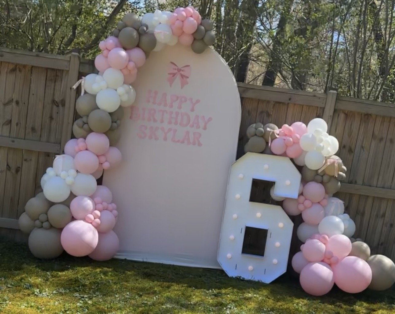 Custom Chiral Wall w/Marquee Number