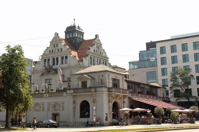 kuenstlerhaus.jpg