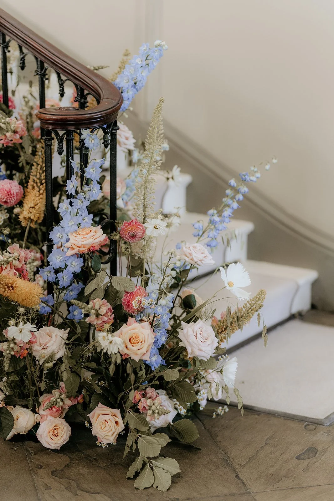 saltmarshe-hall-wedding-flowers-ivy-lane-florist-east-yorkshire-00063.jpg