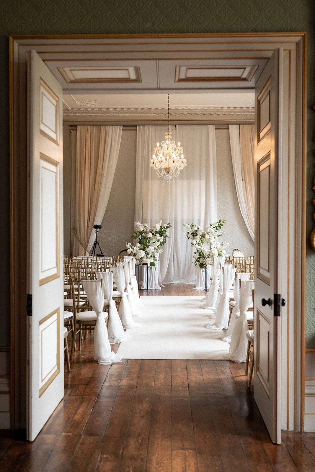 rise-hall-wedding-flowers-ivy-lane-florist-yorkshire-00047.jpg