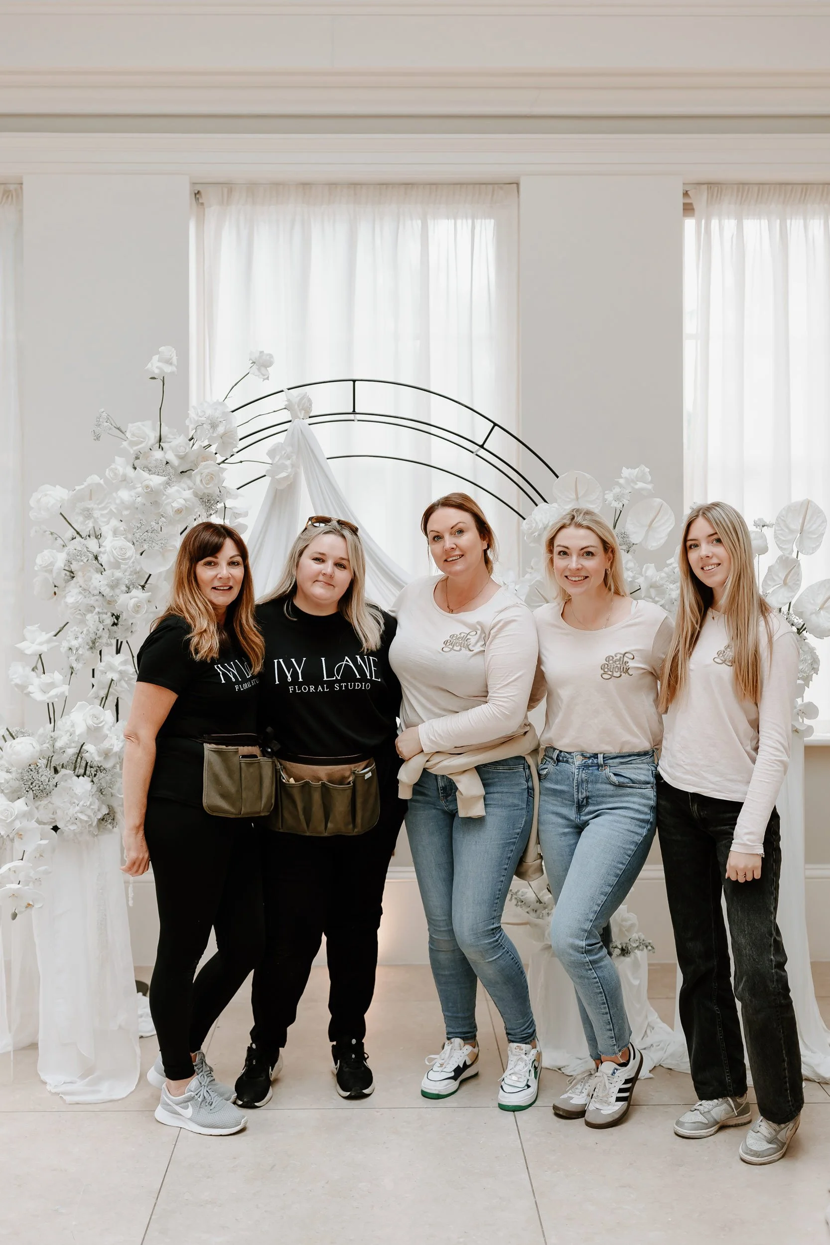 ivy-lane-florist-hull-lucy-spraggan-smith-saltmarshe-hall-wedding-04.jpg