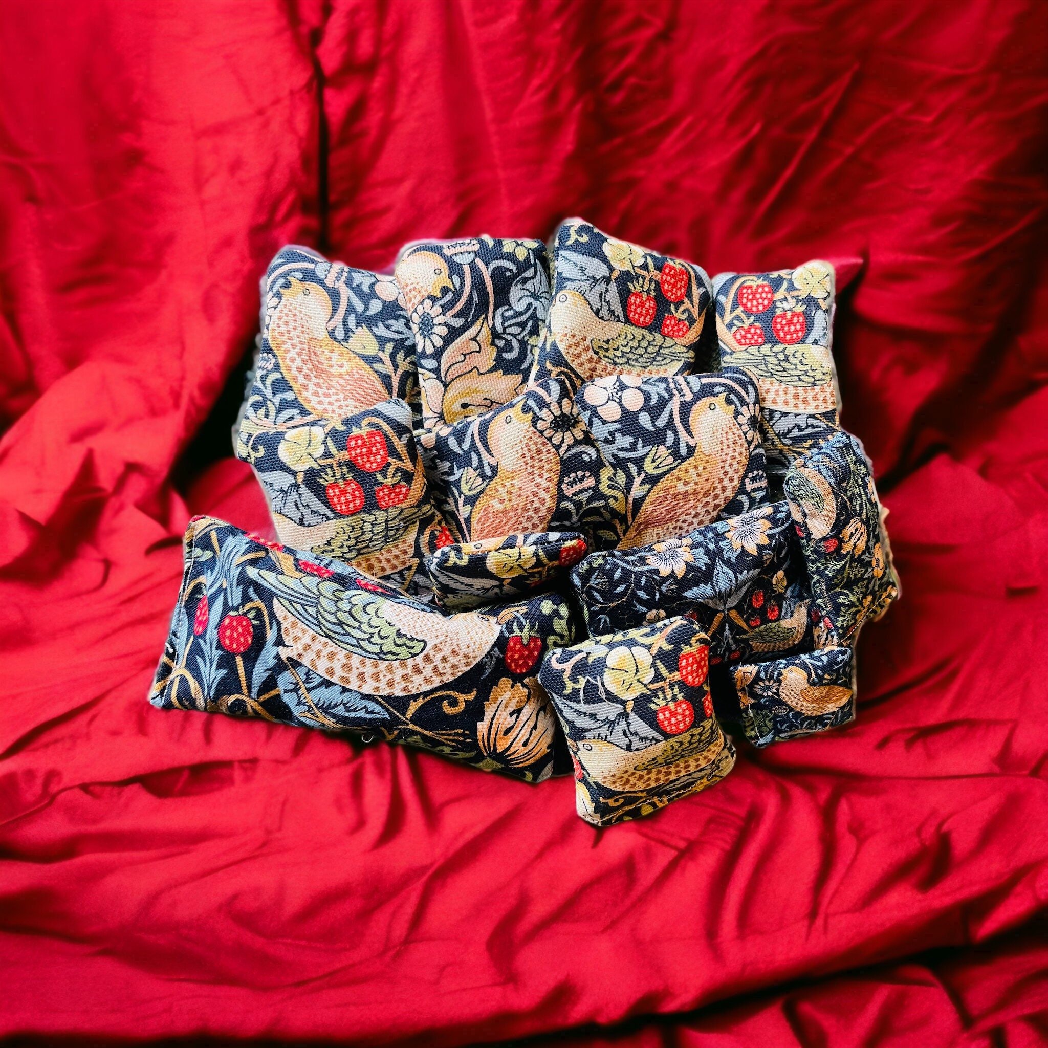 https://i.etsystatic.com/22391070/r/il/ef7b5b/4882883752/il_fullxfull.4882883752_aj9i.jpg