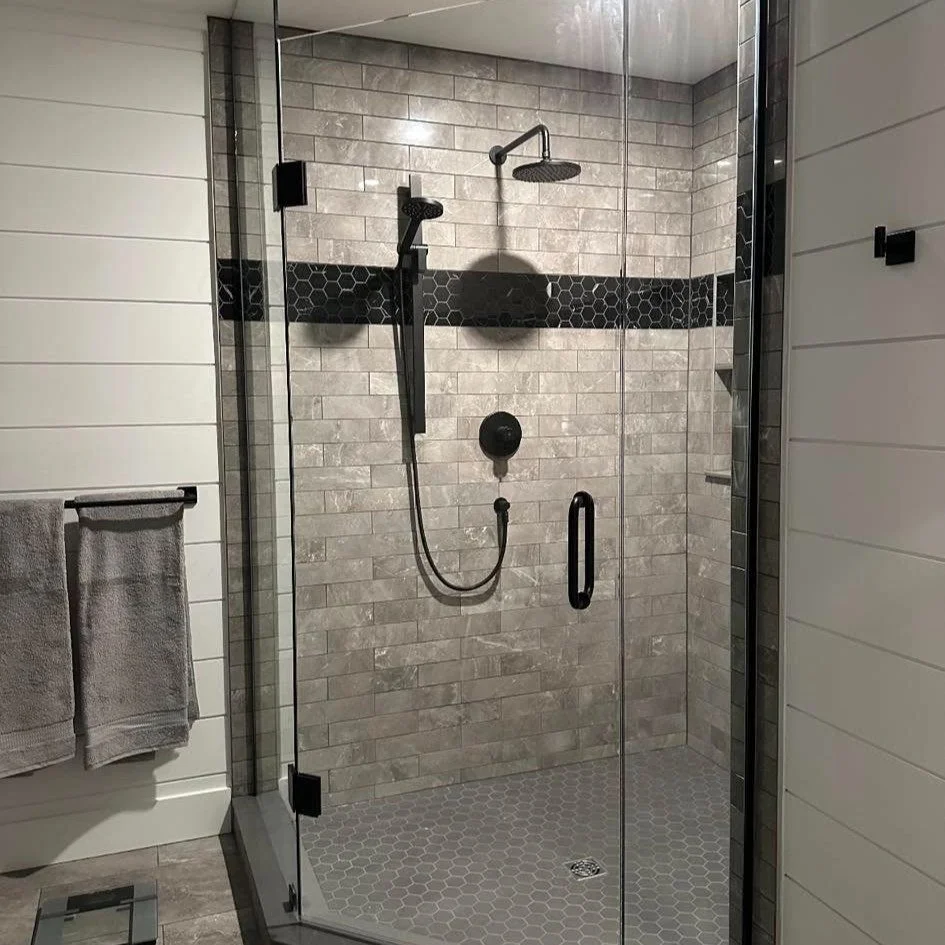 The bathroom and walk-in closet are done on the project. Looks mint!