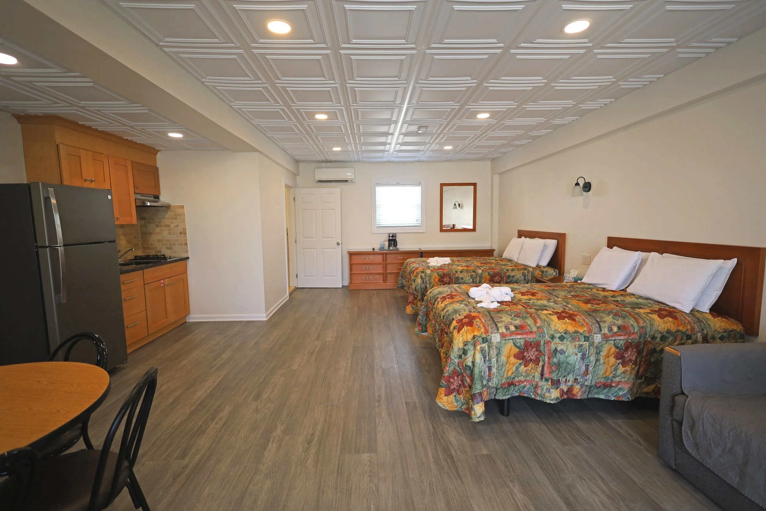 Compass Motel