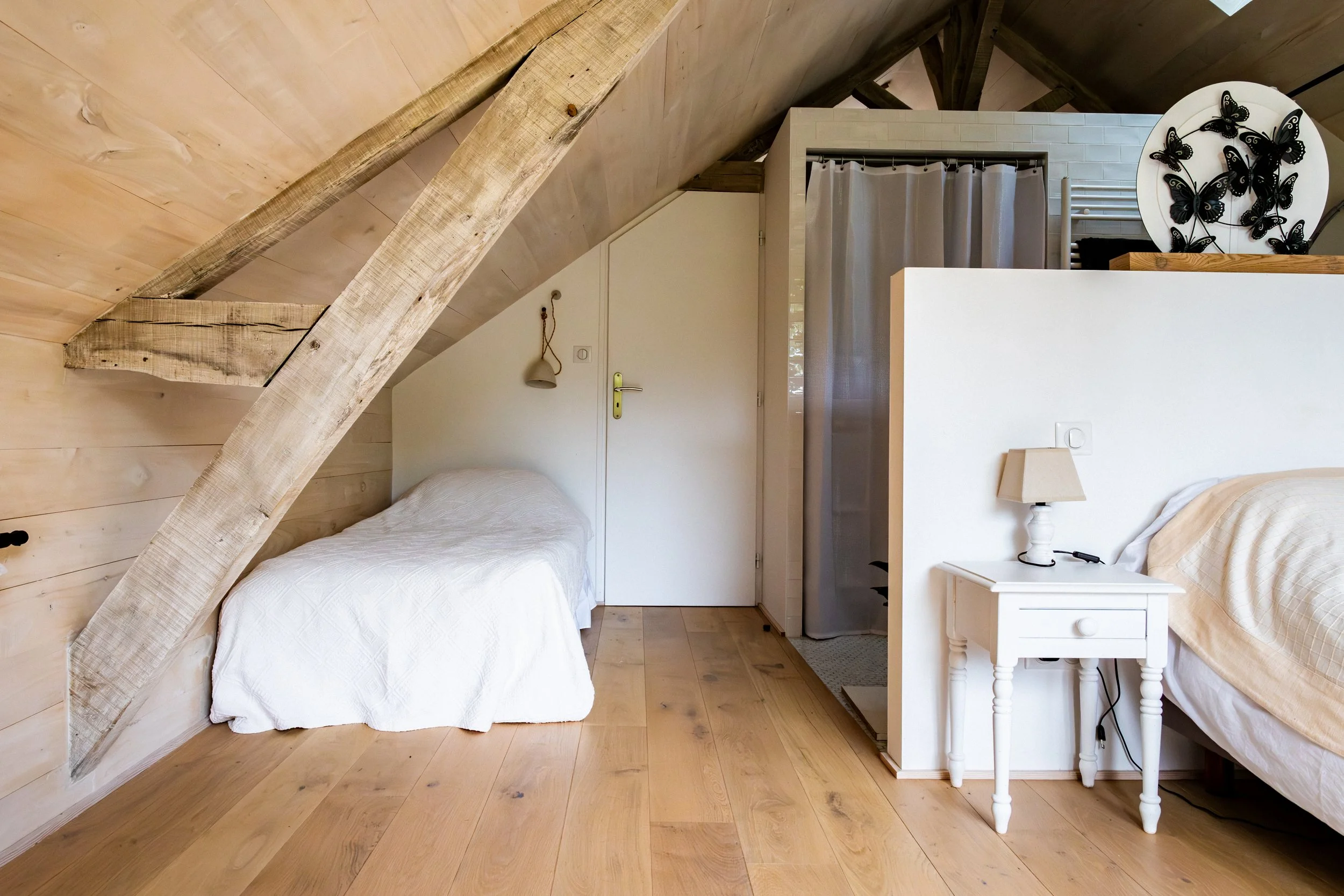 Chambre blanche (1).JPG