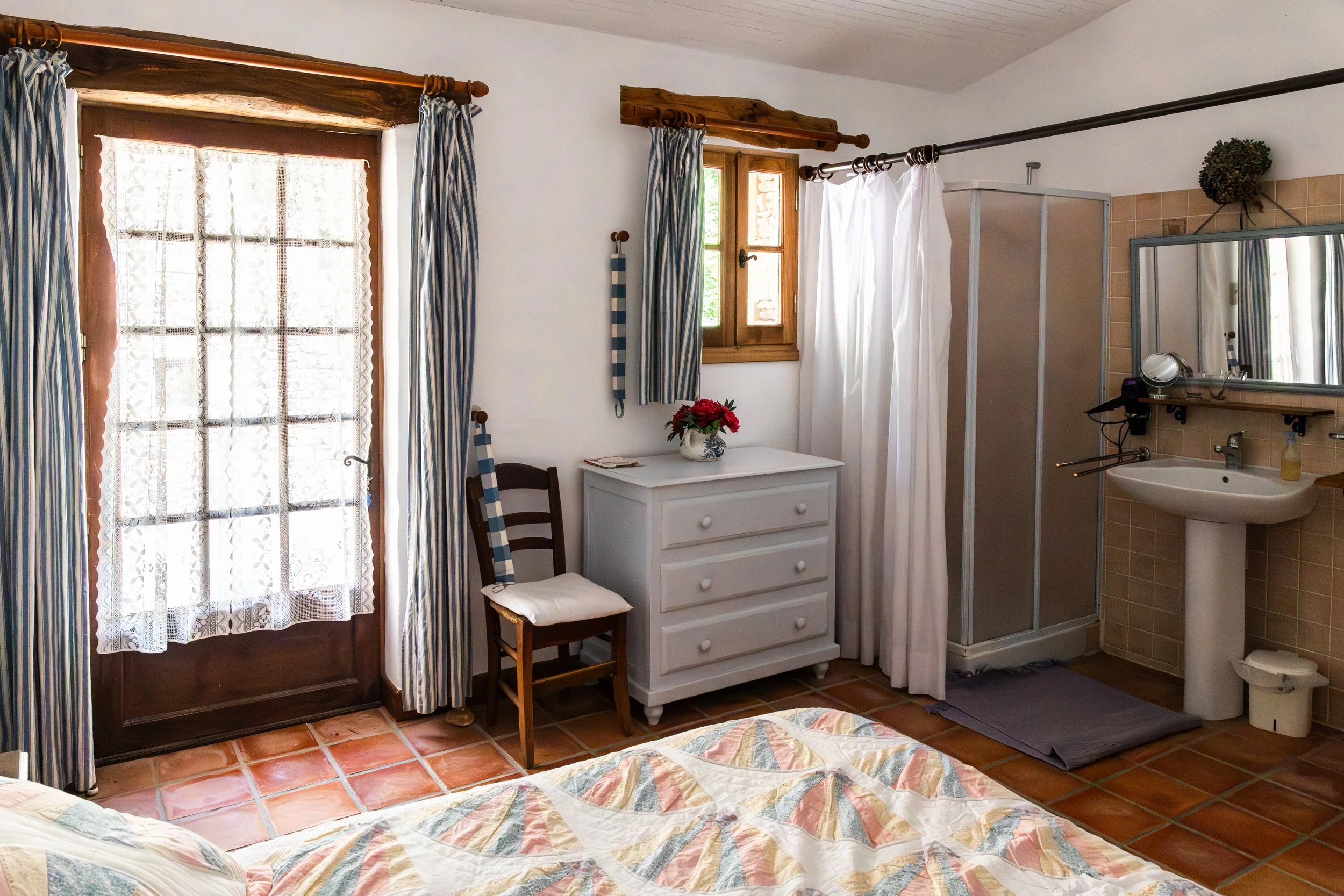Chambre 1 - 2.JPG