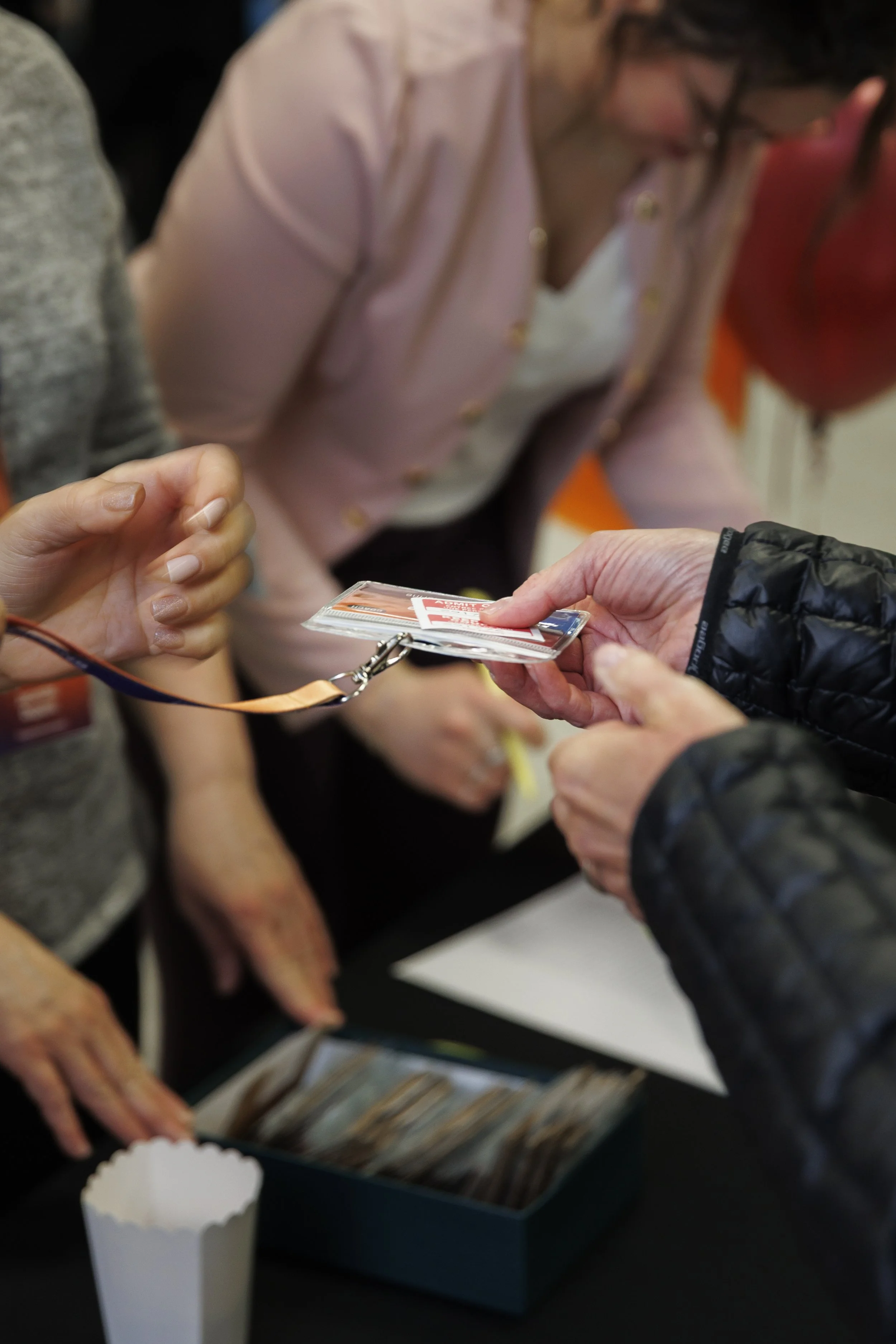 LU6D45~1.JPG