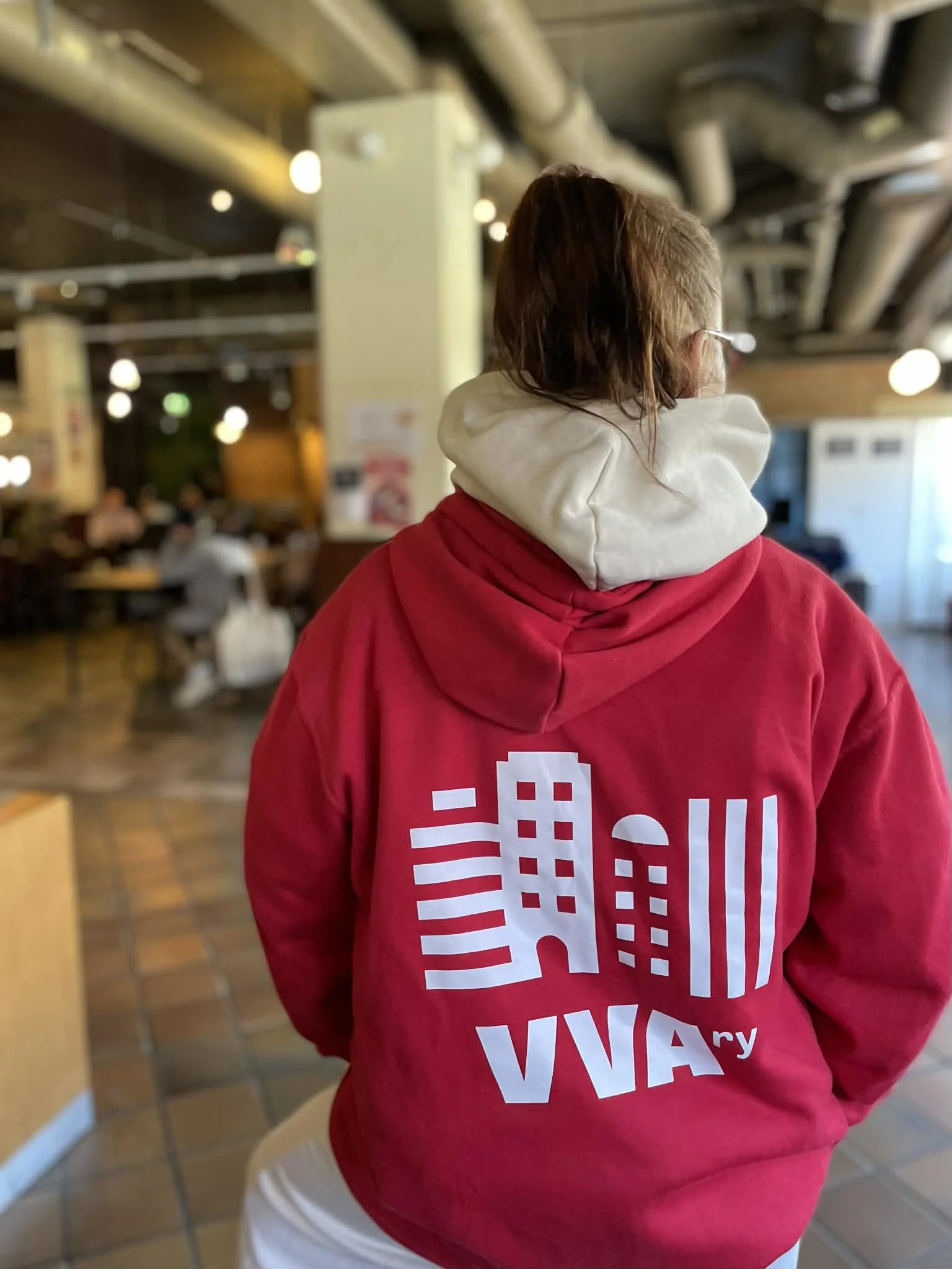 Blogi: Kokemusasiantuntijuus hyvinvointialueilla – mahdollisuus vai väliinputoaja? 