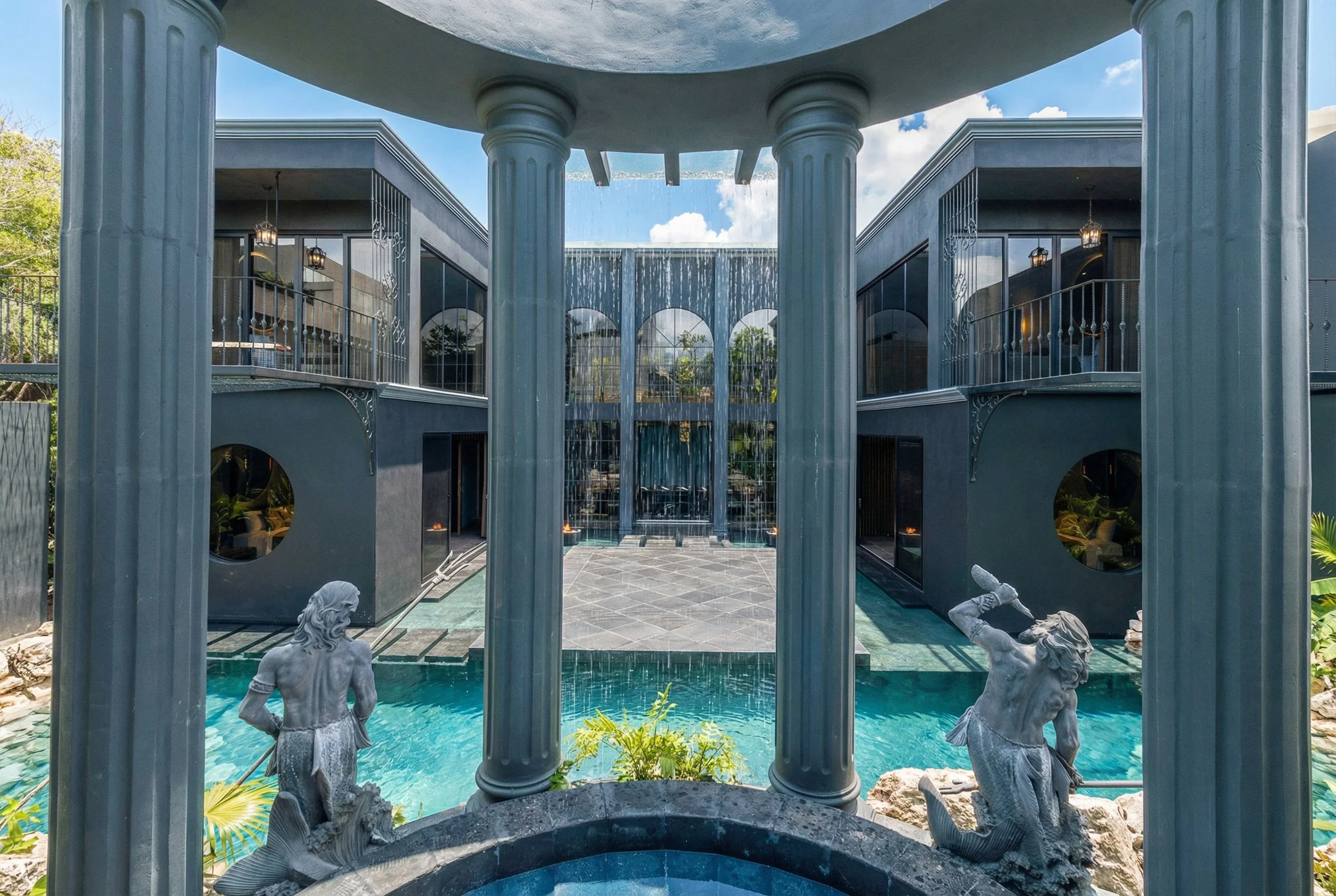 Gaston Back day 3.jpg