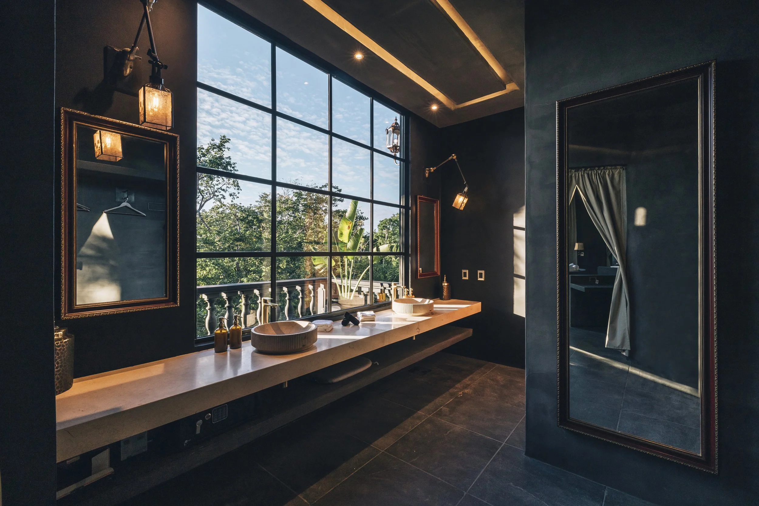 Gaston MasterBath 2.jpg