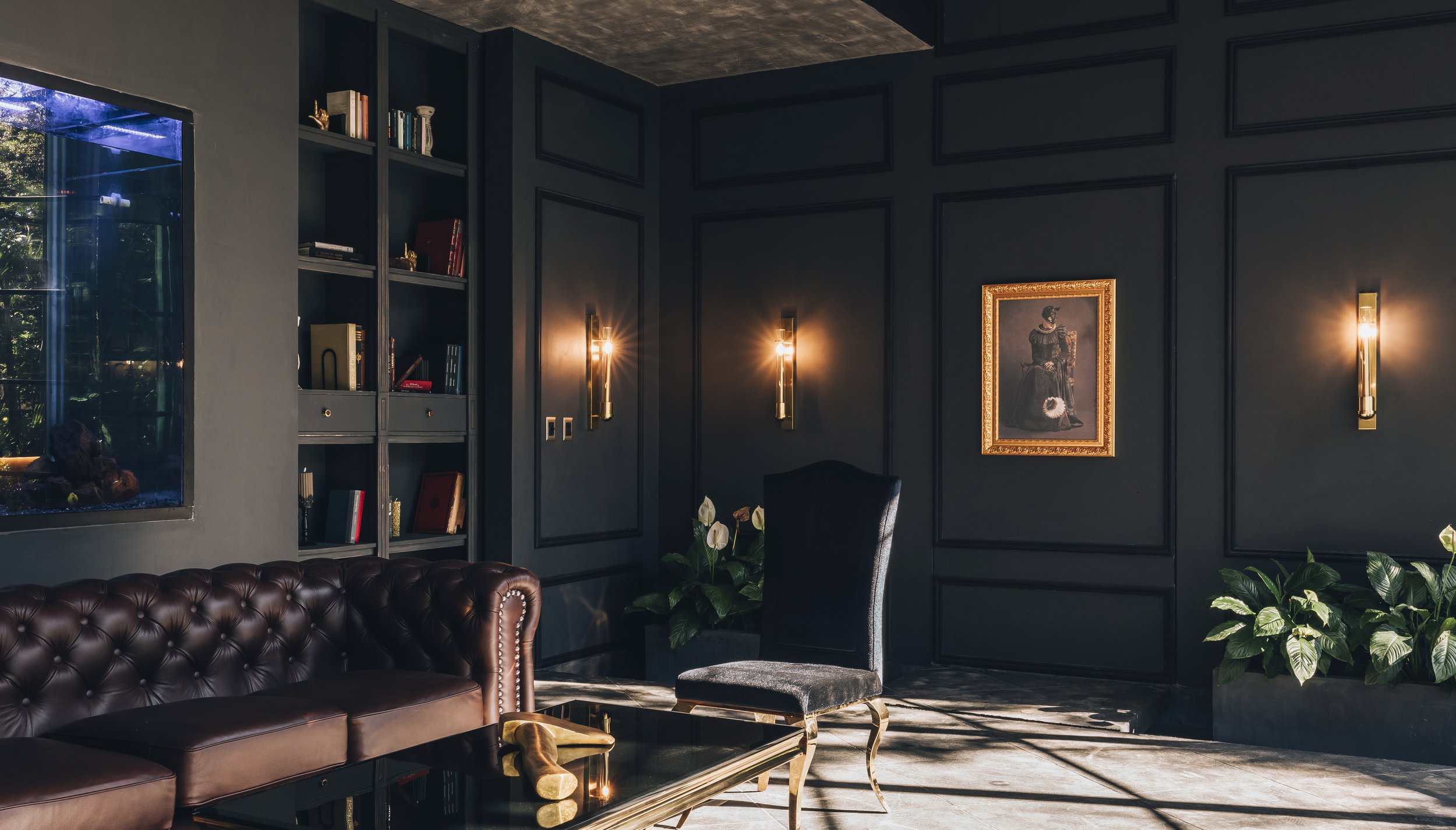 Gaston Entry Catwoman 2.jpg