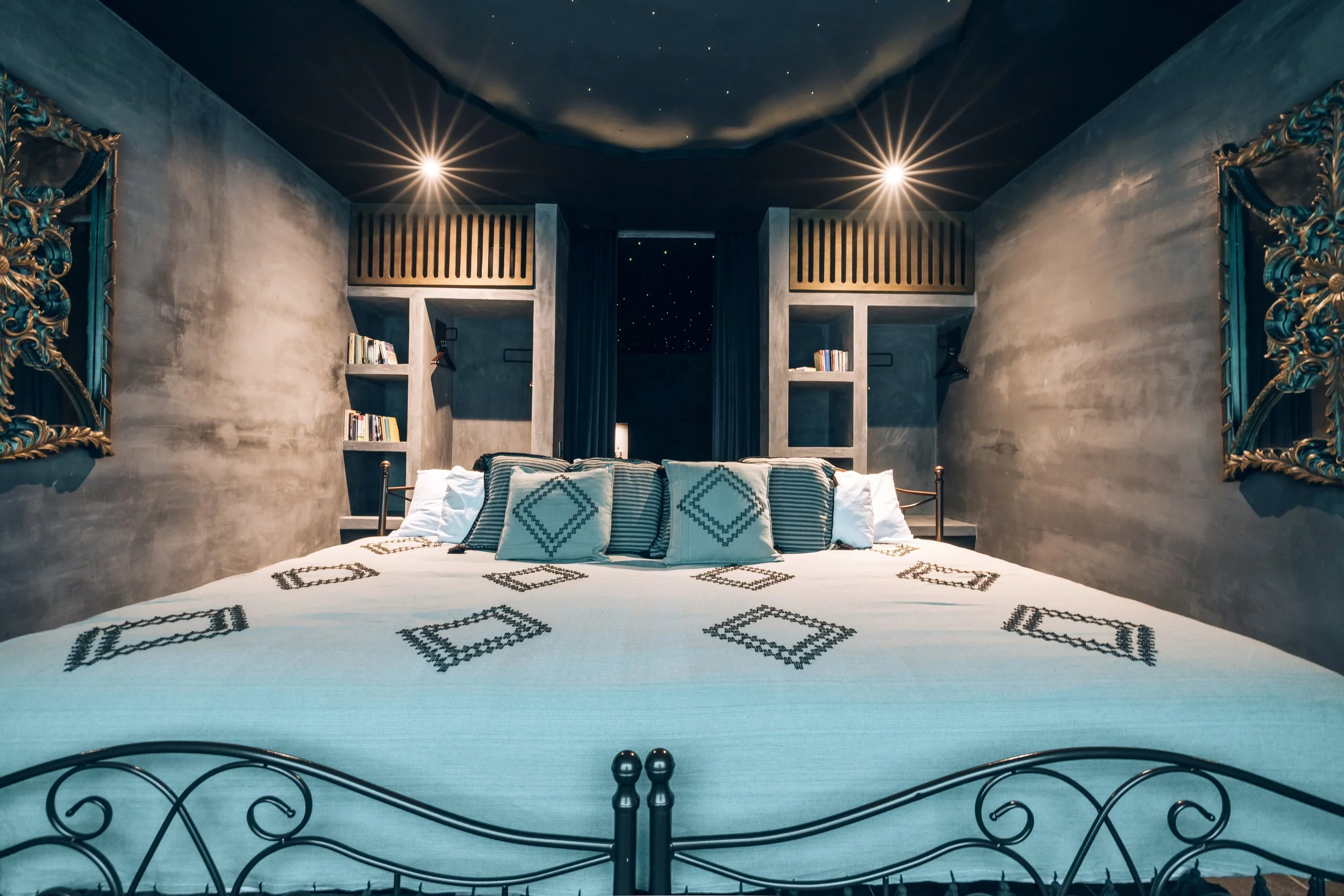 Gaston Bedroom 8b.jpg