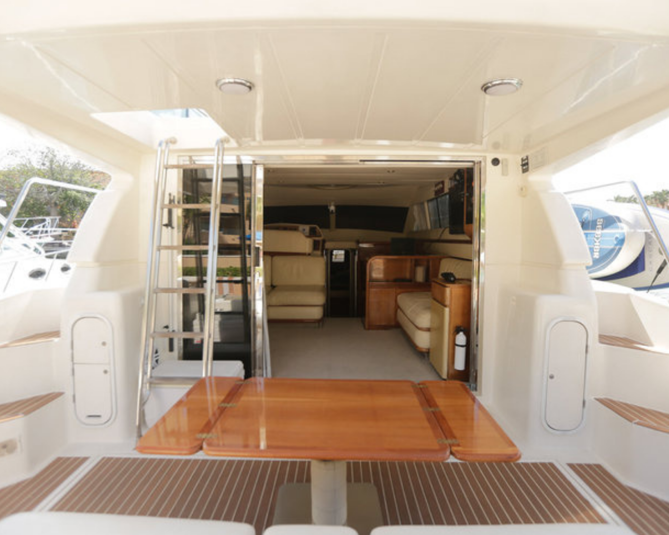 Luxury villa and concierge experiences in Tulum — Prestigia México