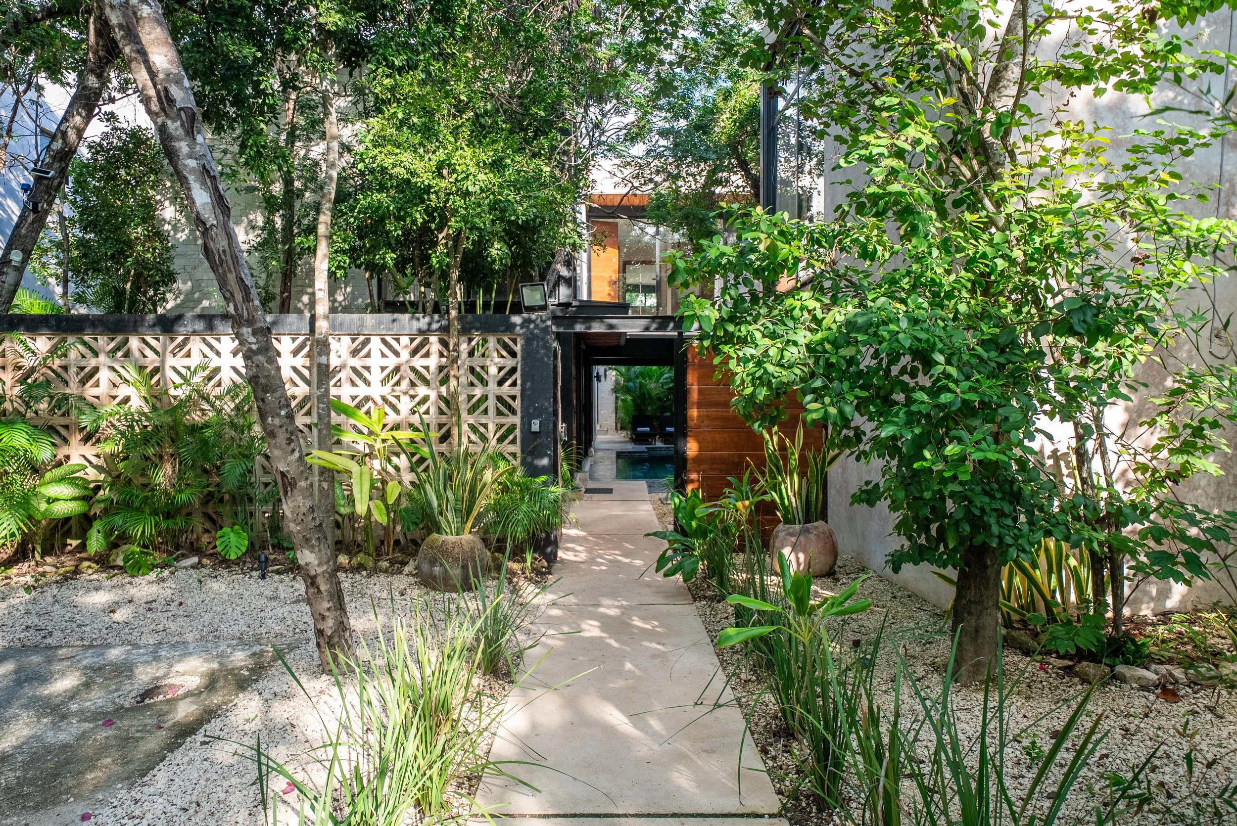 Luxury villa and concierge experiences in Tulum — Prestigia México