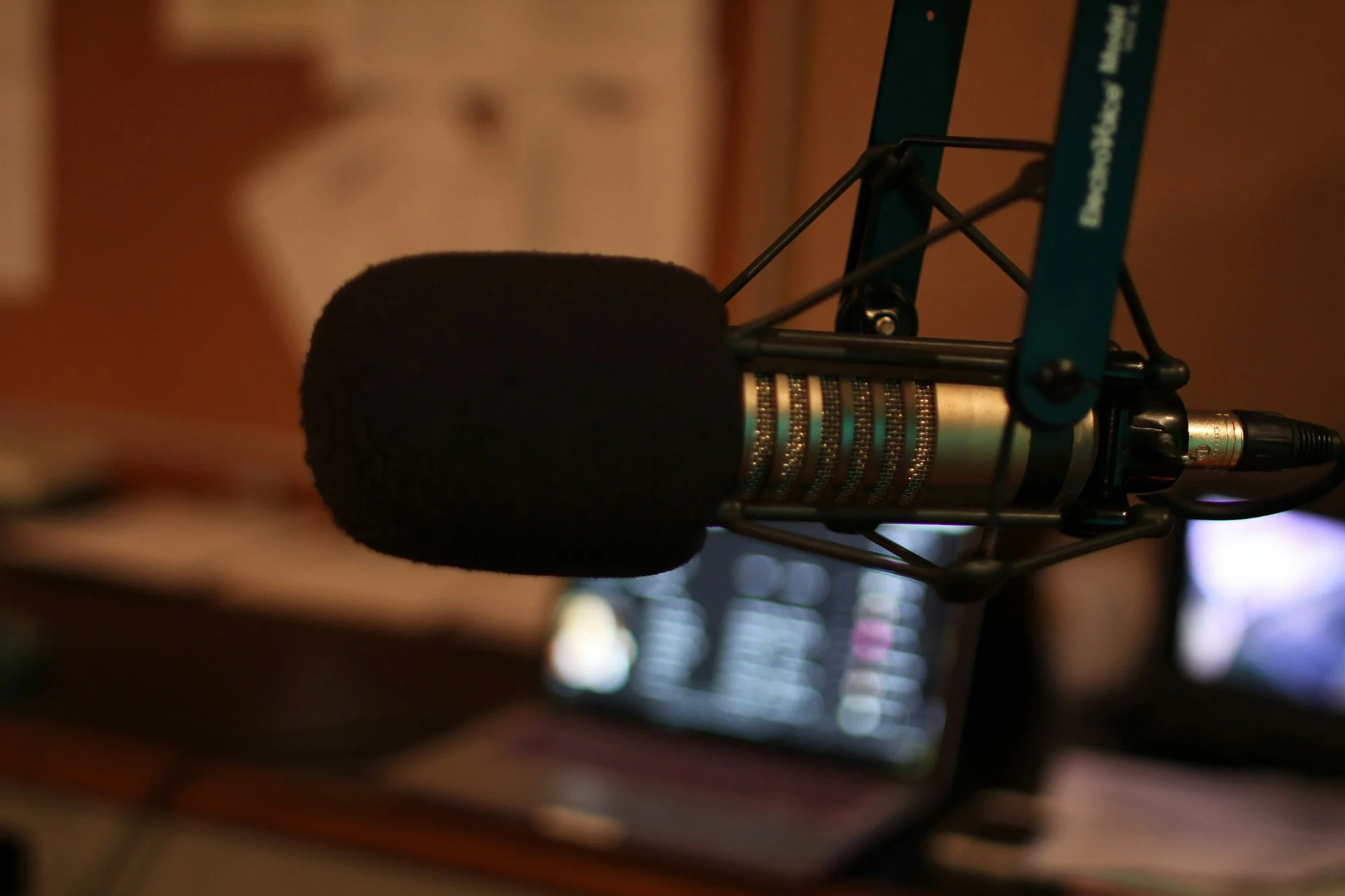 Wrhq Contact Us — WRHQ