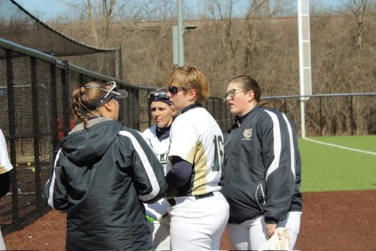 Kylie Kluck, Lily Day, Taylor Hames & Tina Finley