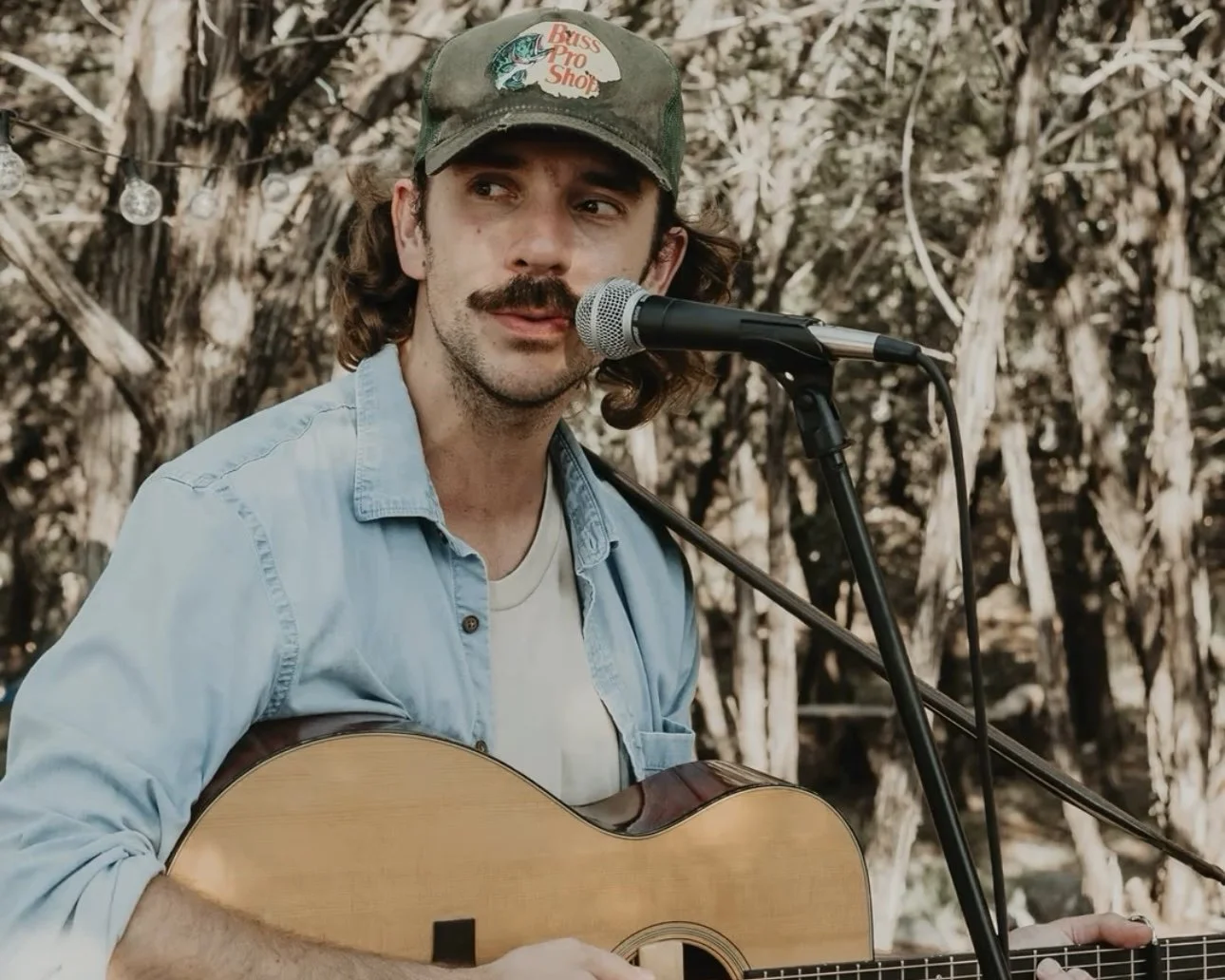 Live Music: Brock Stephen